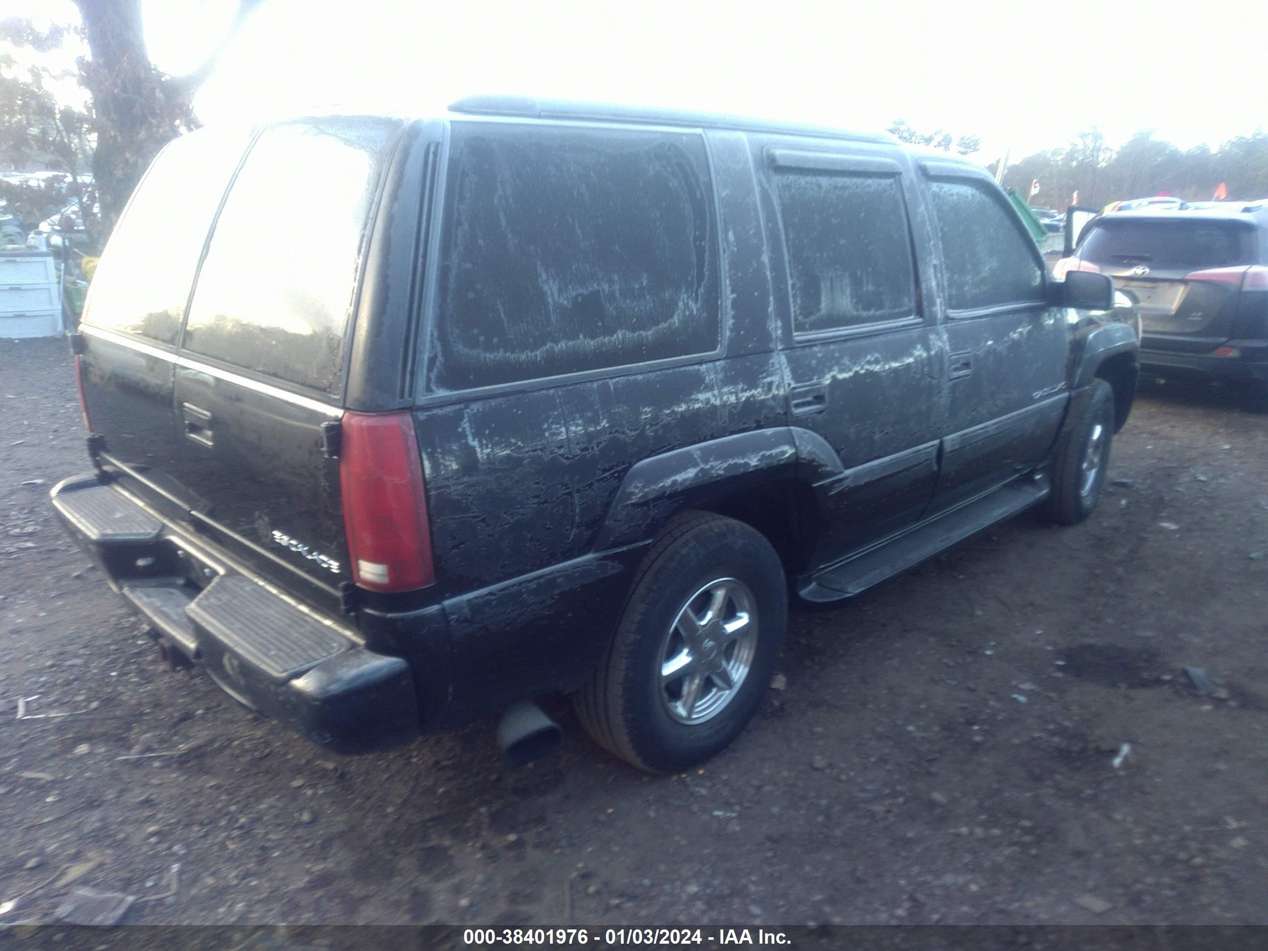 Photo 3 VIN: 1GYEK63RXYR173362 - CADILLAC ESCALADE 