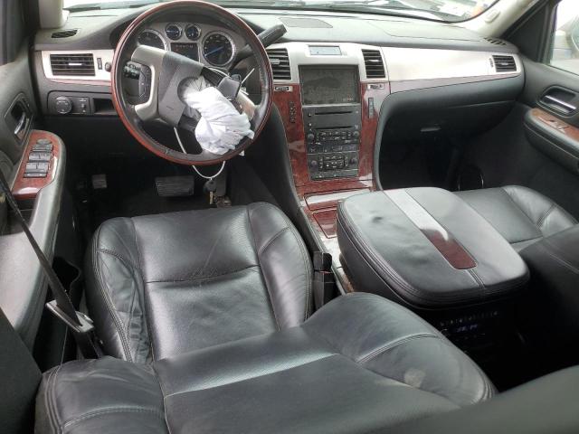 Photo 7 VIN: 1GYFK13219R100750 - CADILLAC ESCALADE 