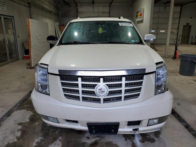 Photo 4 VIN: 1GYFK13219R105396 - CADILLAC ESCALADE 