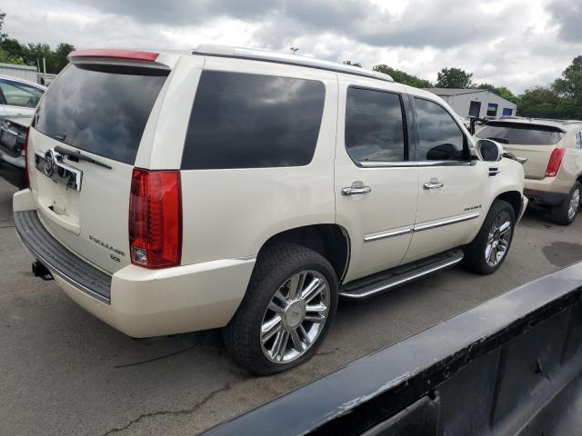 Photo 2 VIN: 1GYFK13229R104046 - CADILLAC ESCALADE 