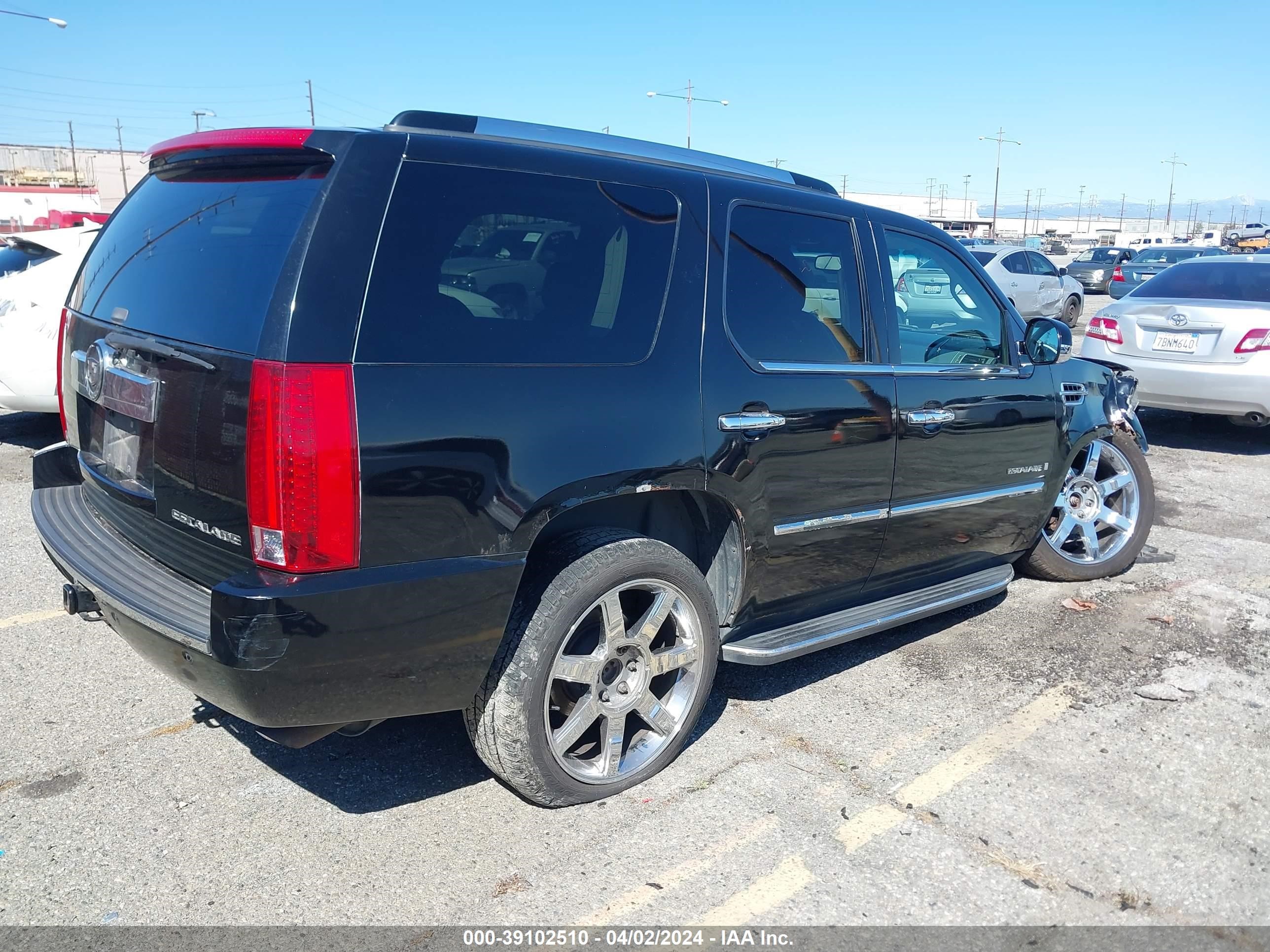 Photo 3 VIN: 1GYFK13269R131766 - CADILLAC ESCALADE 