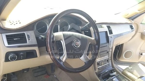 Photo 11 VIN: 1GYFK16279R108606 - CADILLAC ESCALADE 