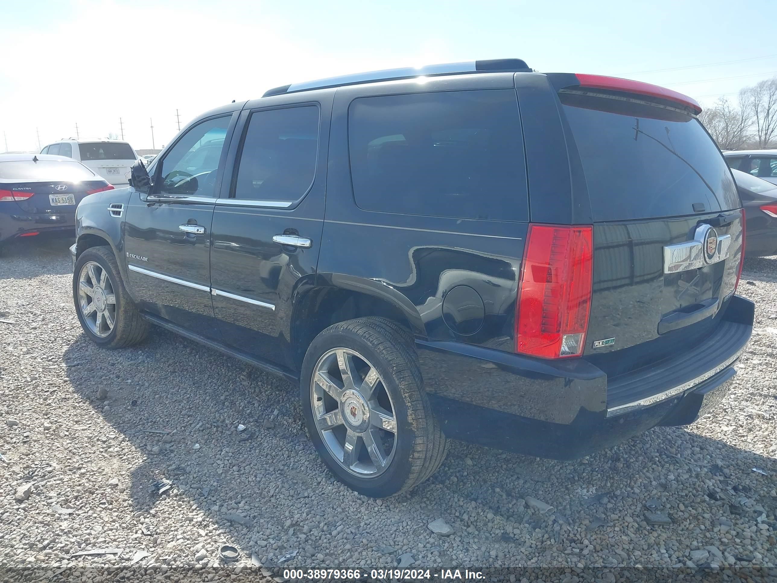 Photo 2 VIN: 1GYFK23219R112998 - CADILLAC ESCALADE 