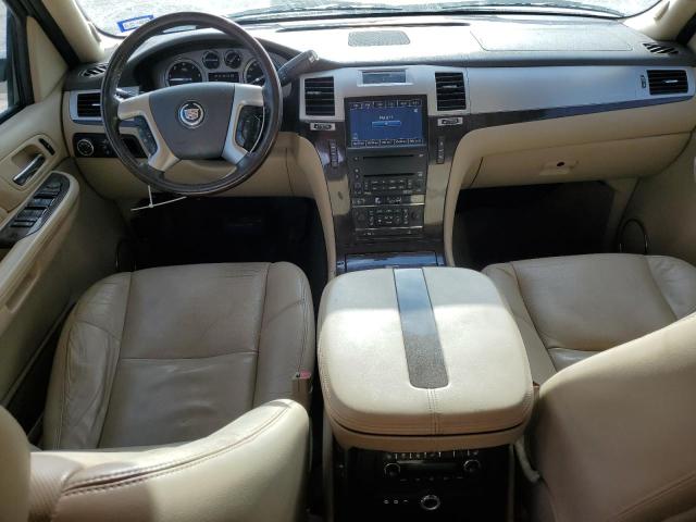 Photo 7 VIN: 1GYFK26299R142150 - CADILLAC ESCALADE E 