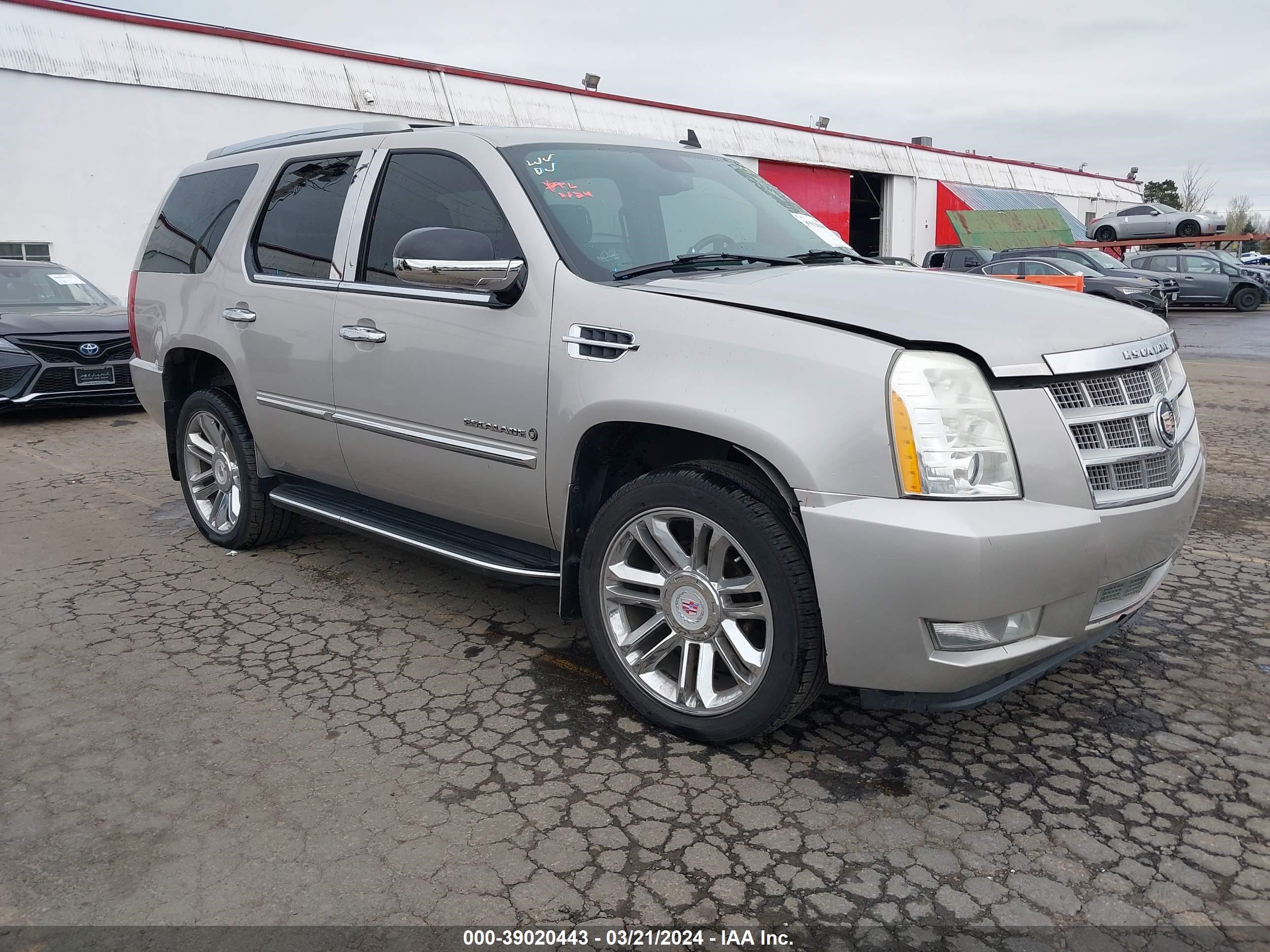 Photo 1 VIN: 1GYFK63807R170352 - CADILLAC ESCALADE 