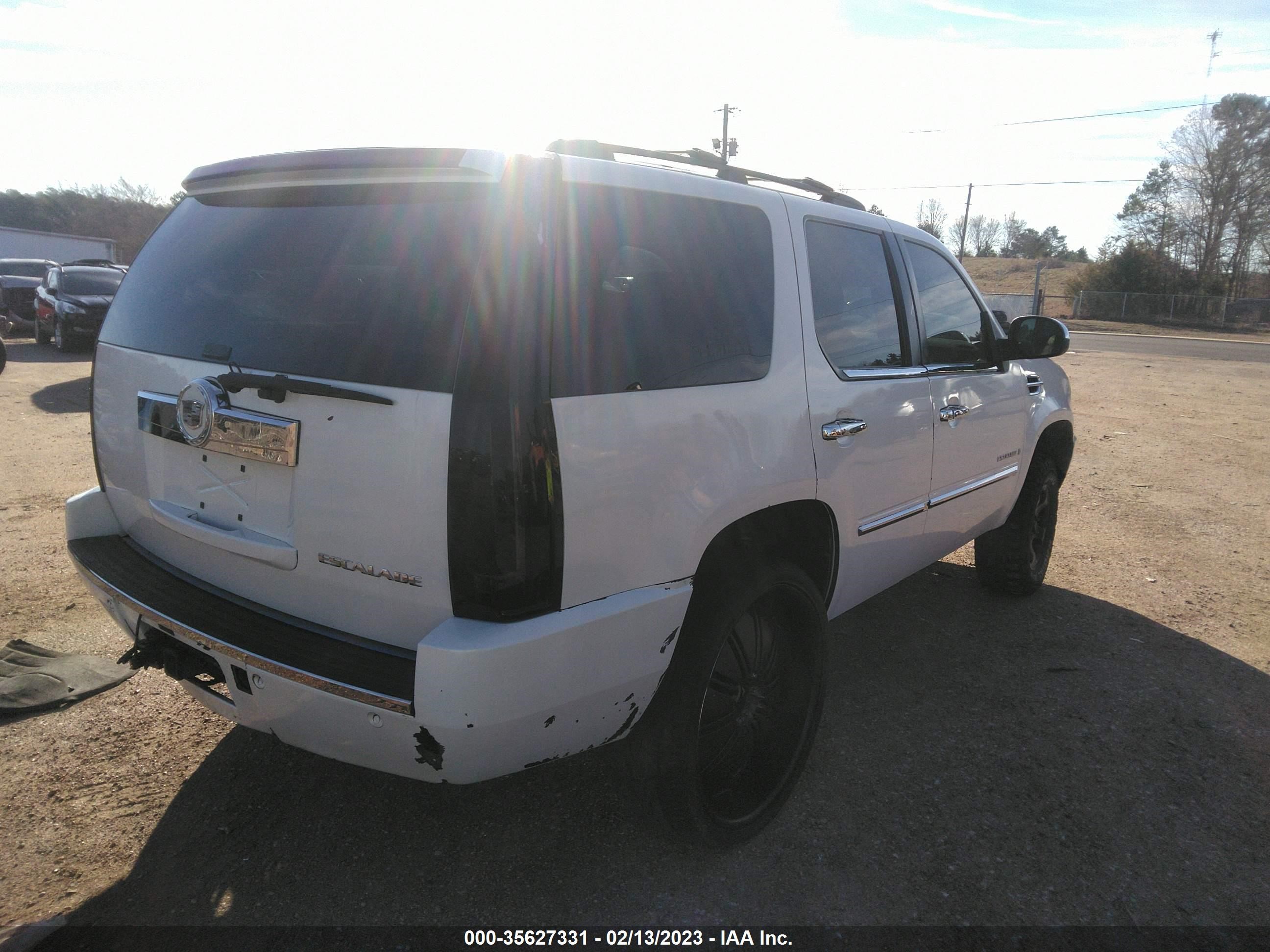 Photo 3 VIN: 1GYFK63807R243736 - CADILLAC ESCALADE 