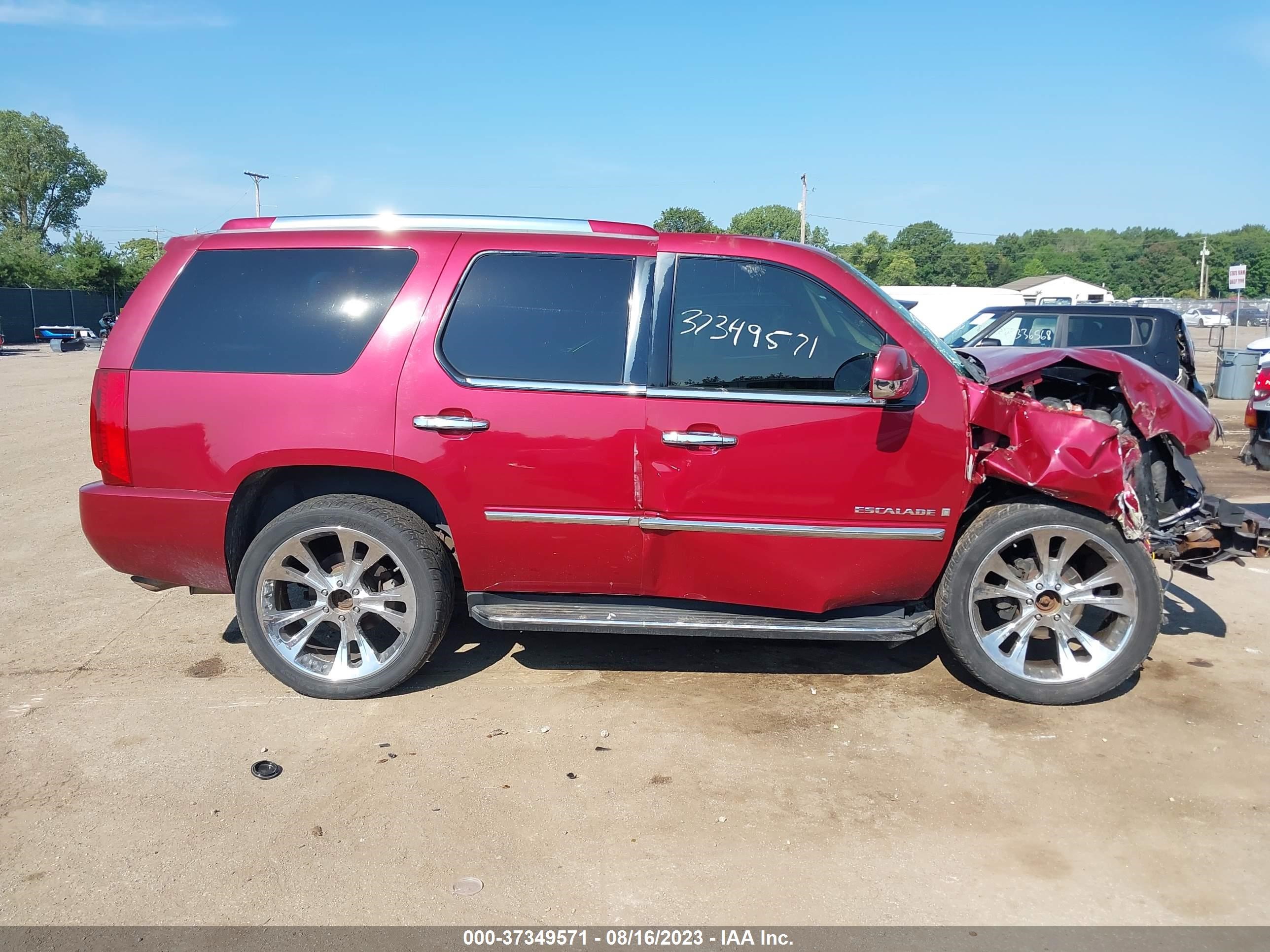 Photo 13 VIN: 1GYFK63817R173616 - CADILLAC ESCALADE 