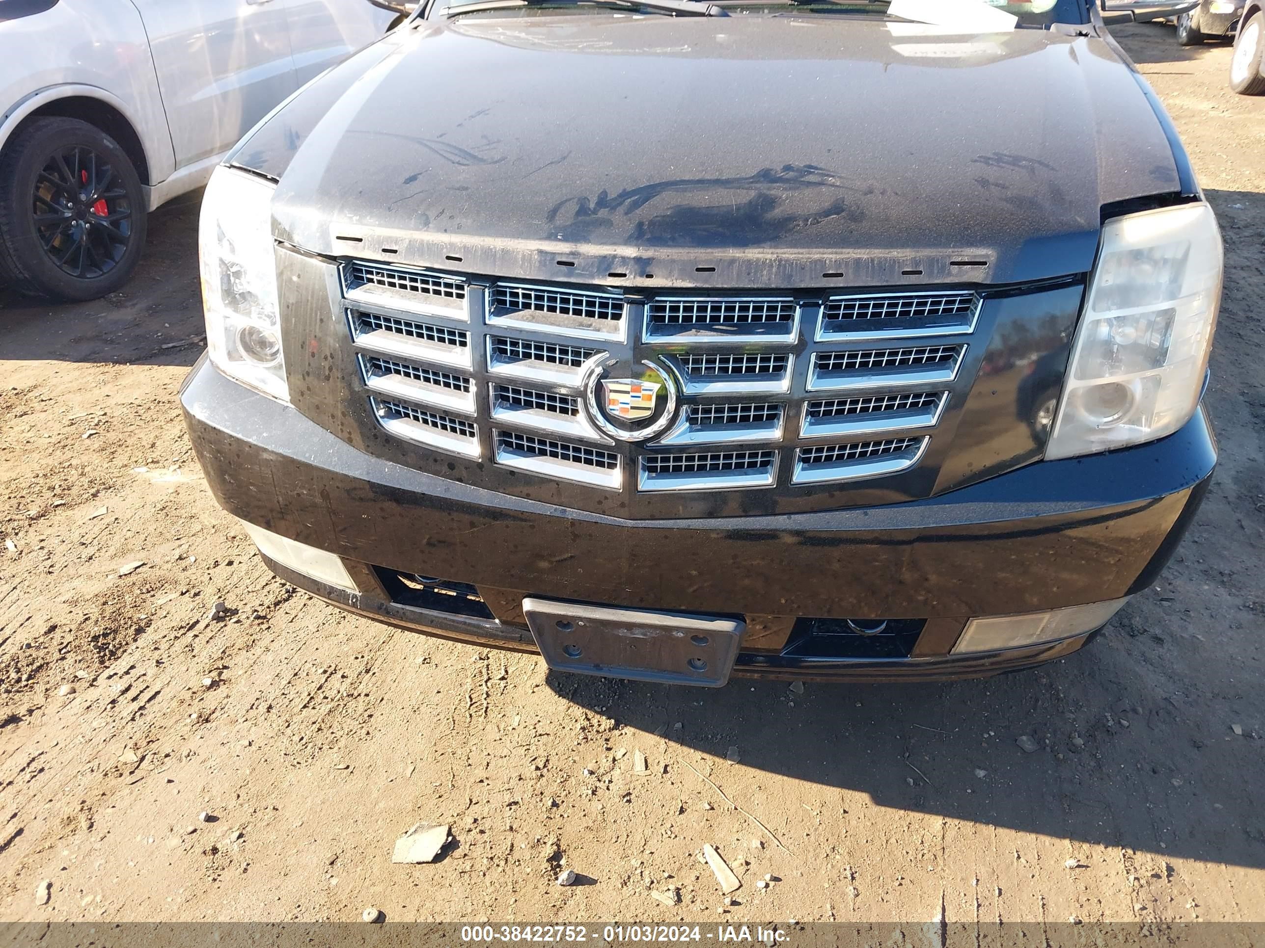 Photo 5 VIN: 1GYFK63817R182025 - CADILLAC ESCALADE 