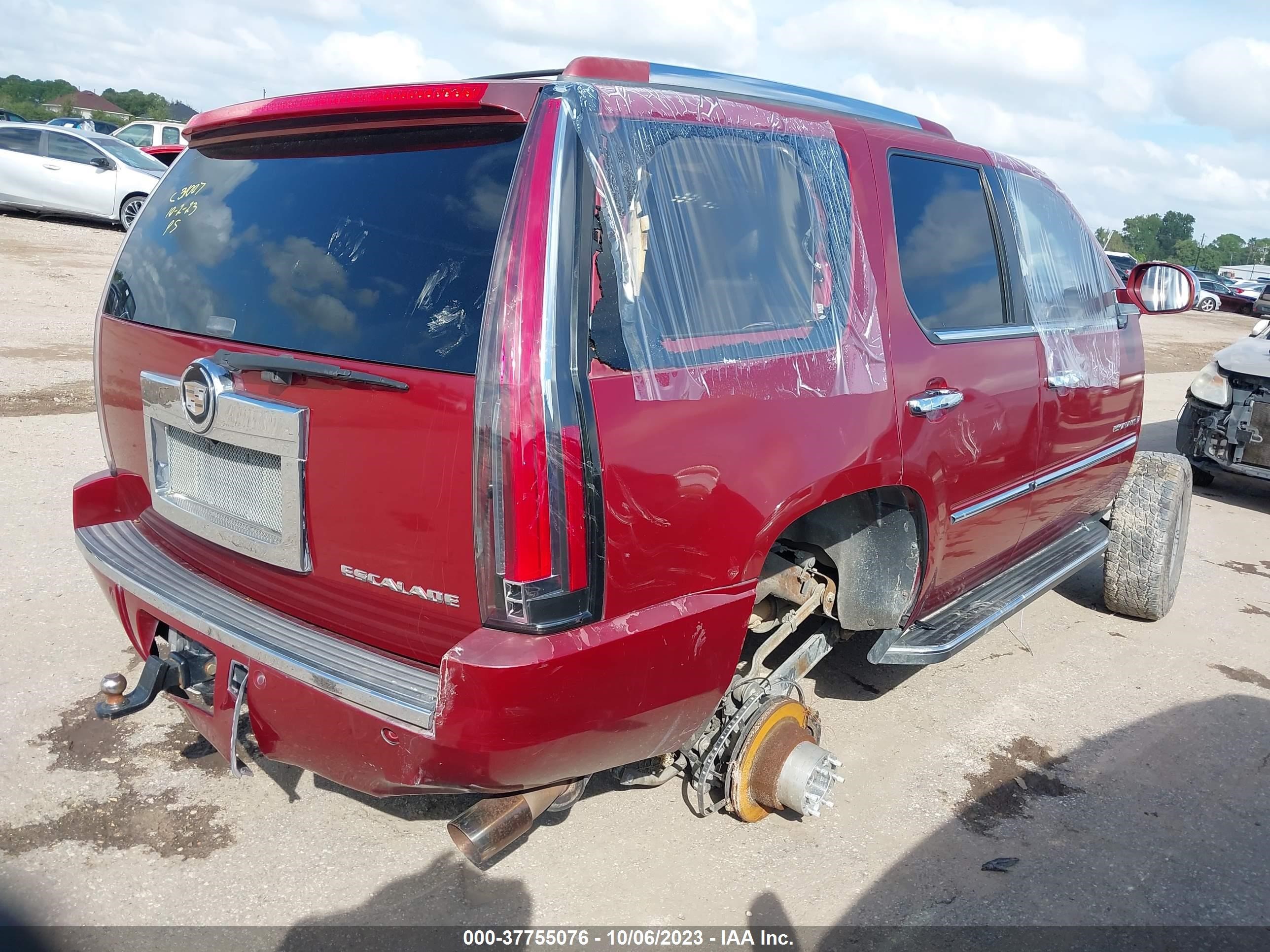 Photo 3 VIN: 1GYFK63818R270042 - CADILLAC ESCALADE 