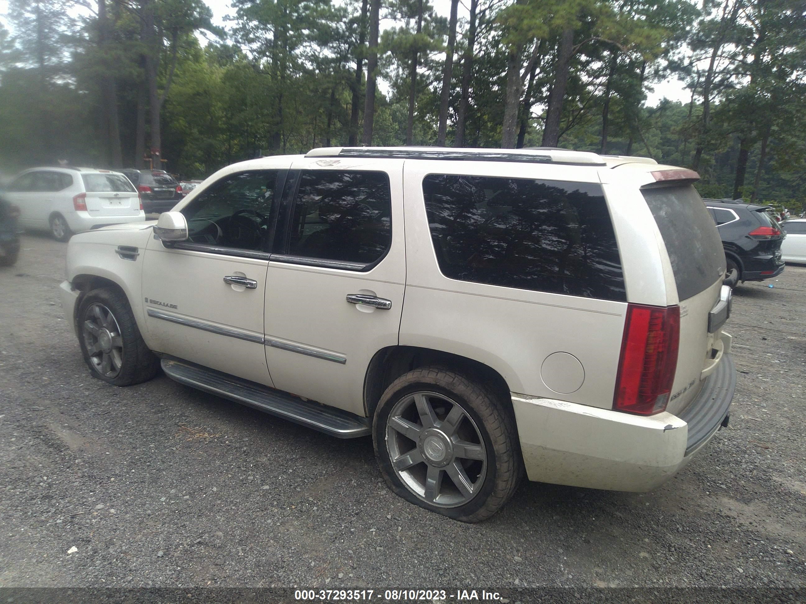 Photo 2 VIN: 1GYFK63827R175455 - CADILLAC ESCALADE 