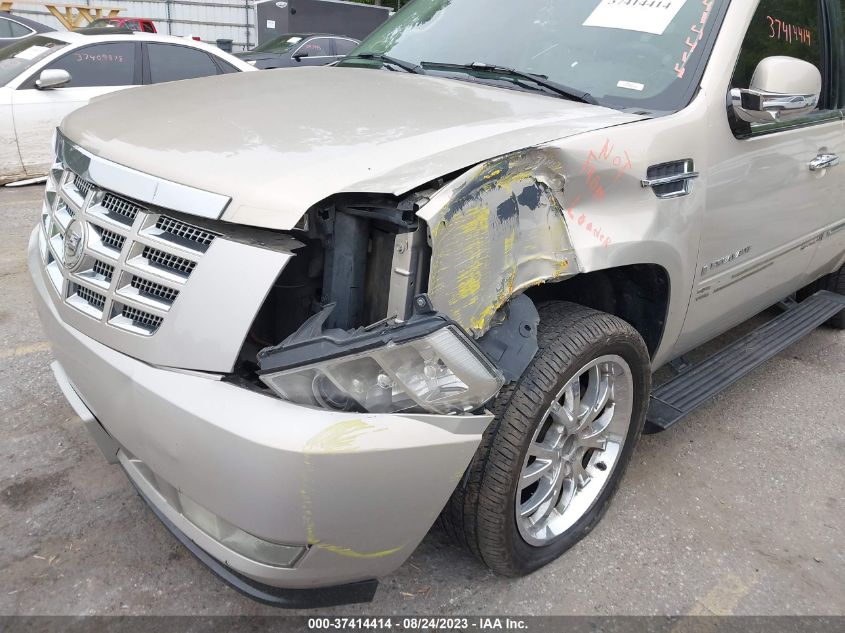 Photo 5 VIN: 1GYFK63827R349475 - CADILLAC ESCALADE 