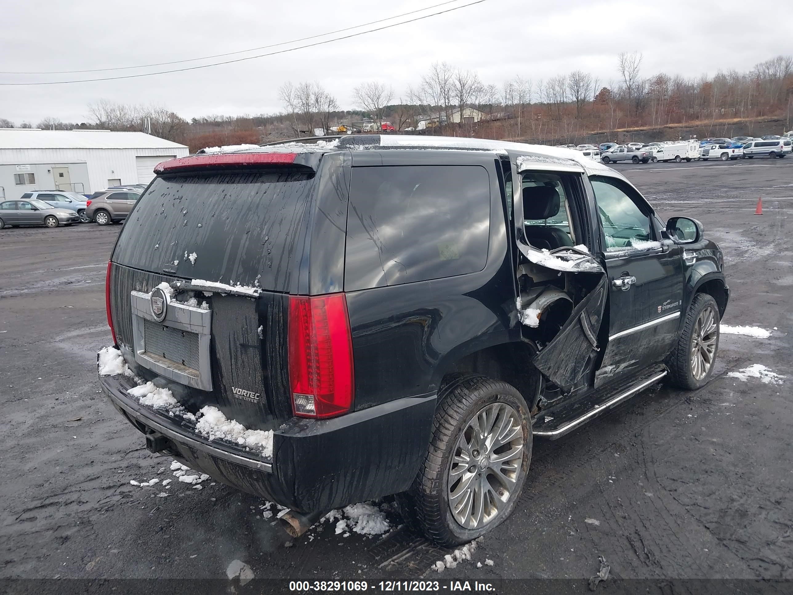 Photo 3 VIN: 1GYFK63837R275175 - CADILLAC ESCALADE 