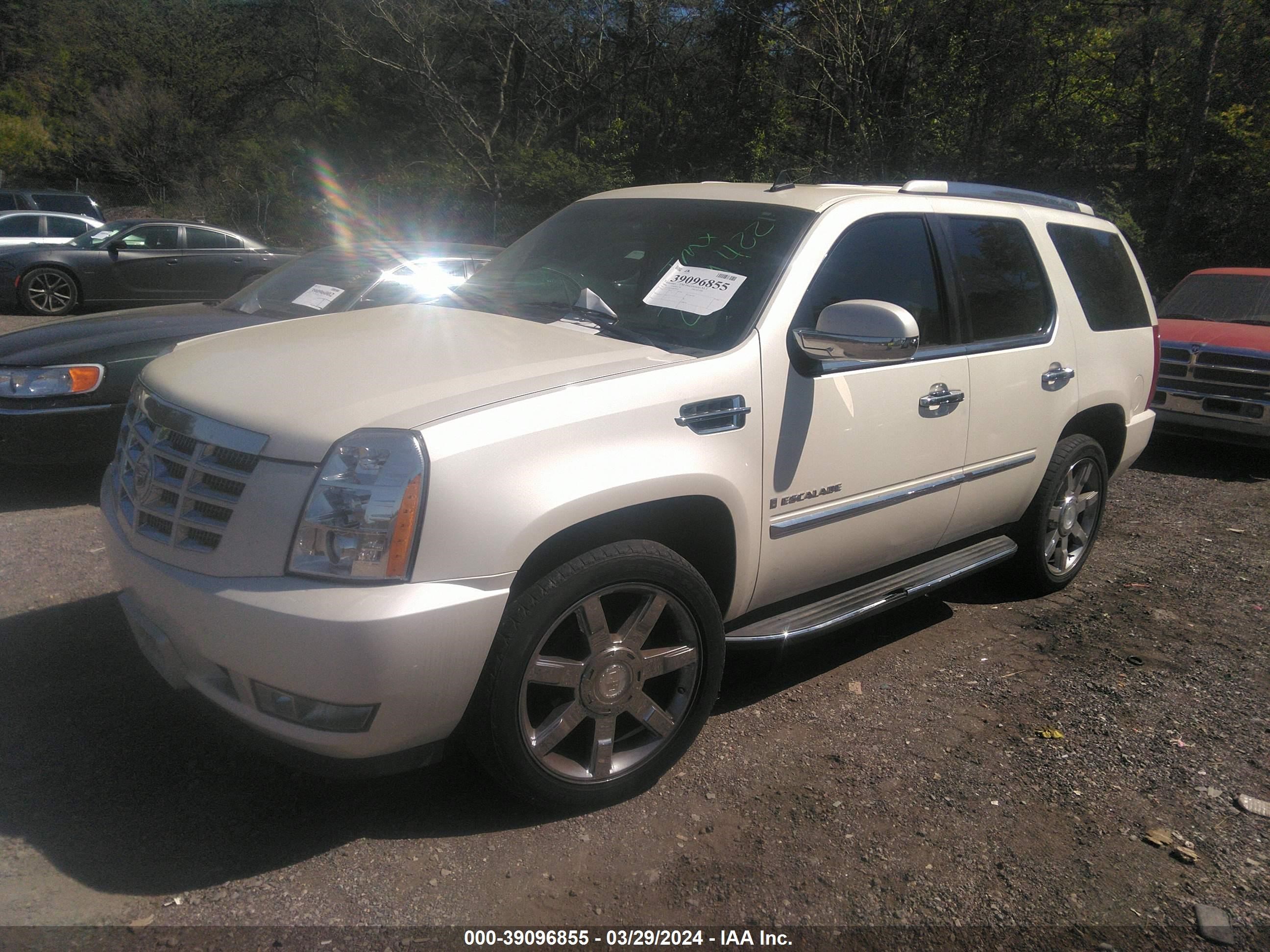 Photo 1 VIN: 1GYFK63838R209422 - CADILLAC ESCALADE 