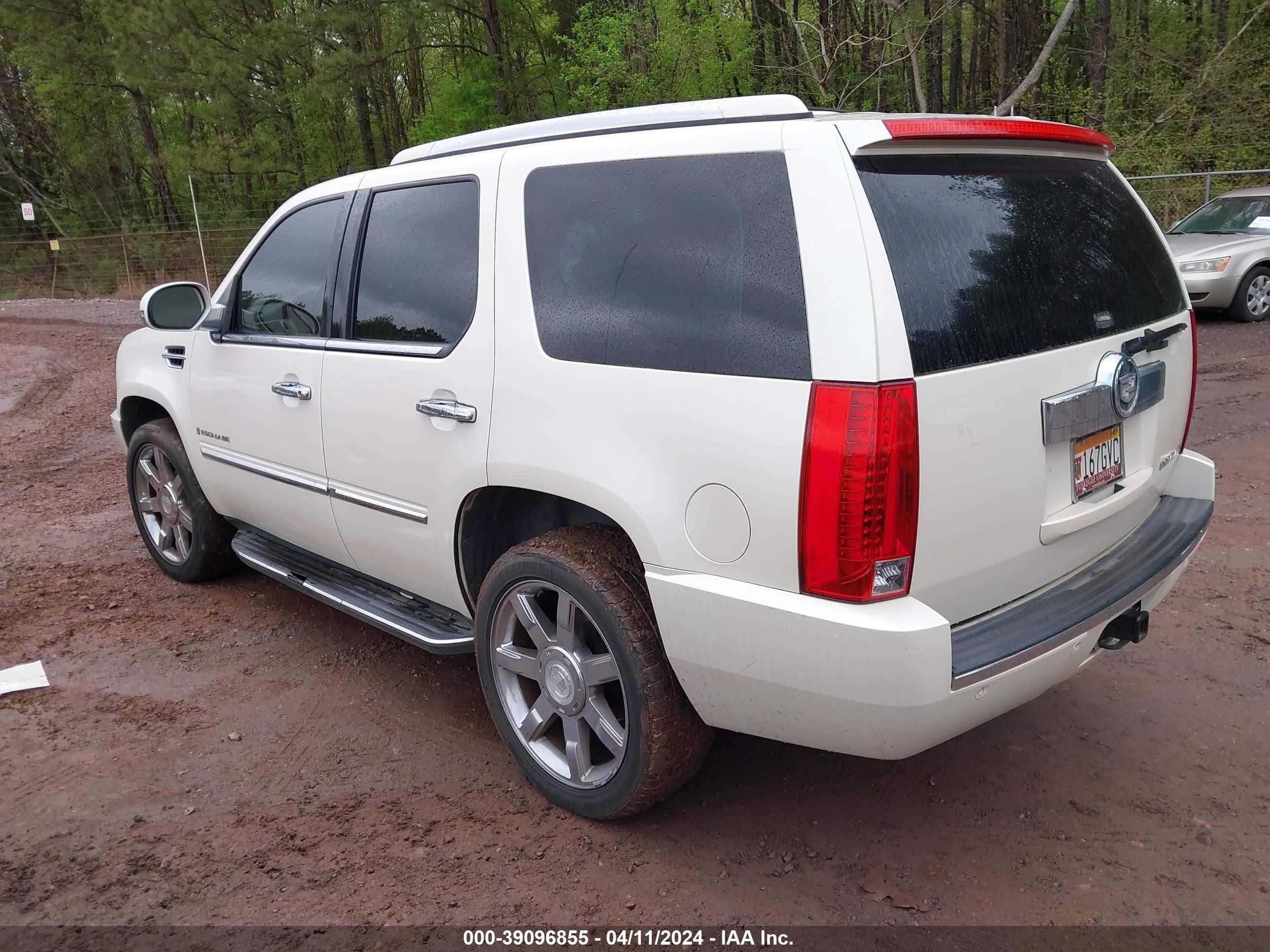 Photo 2 VIN: 1GYFK63838R209422 - CADILLAC ESCALADE 