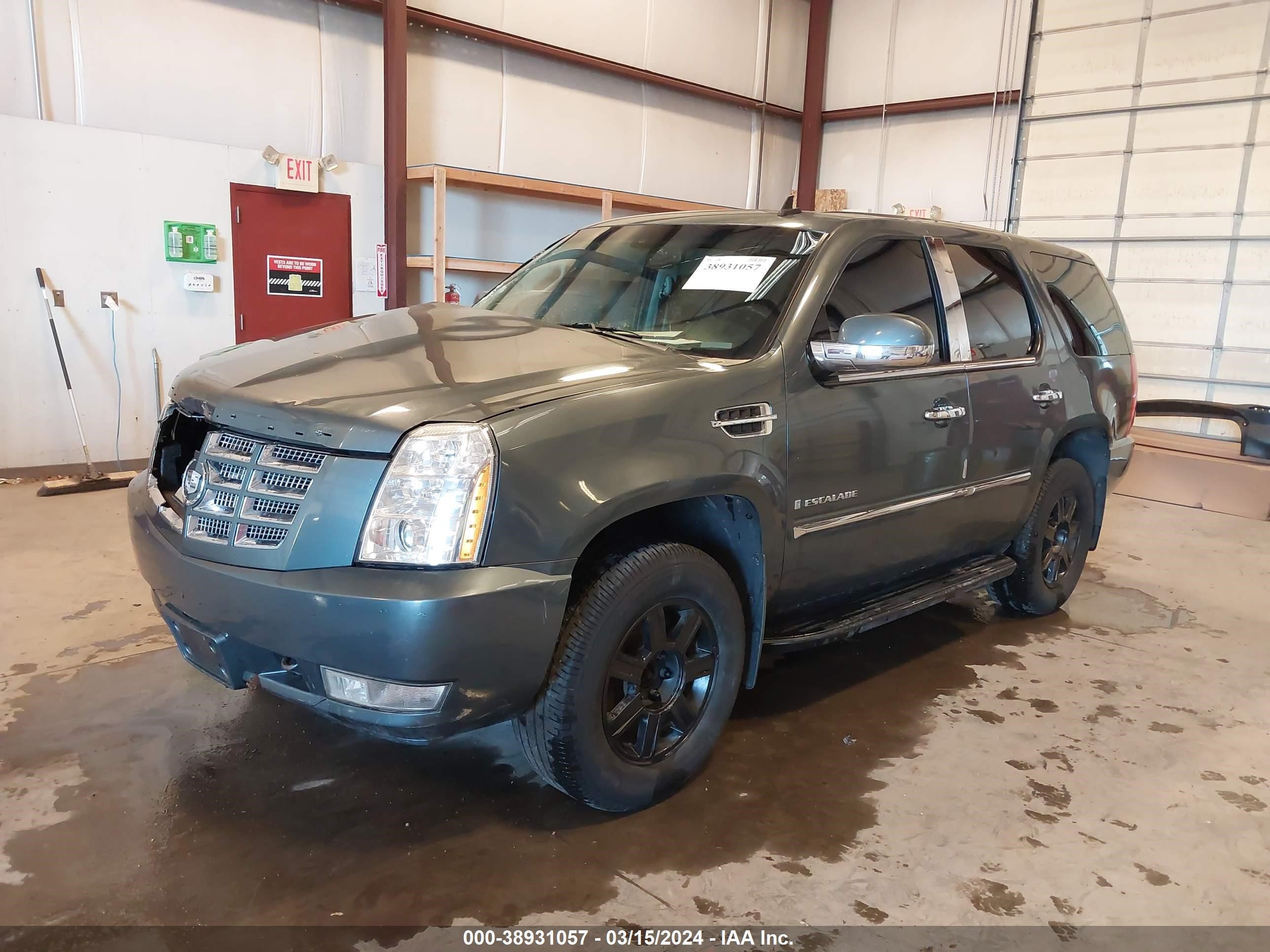 Photo 1 VIN: 1GYFK63838R230352 - CADILLAC ESCALADE 