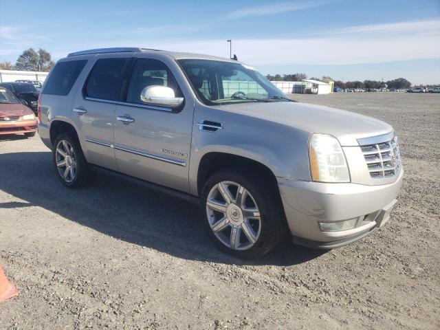 Photo 3 VIN: 1GYFK63848R204617 - CADILLAC ESCALADE L 