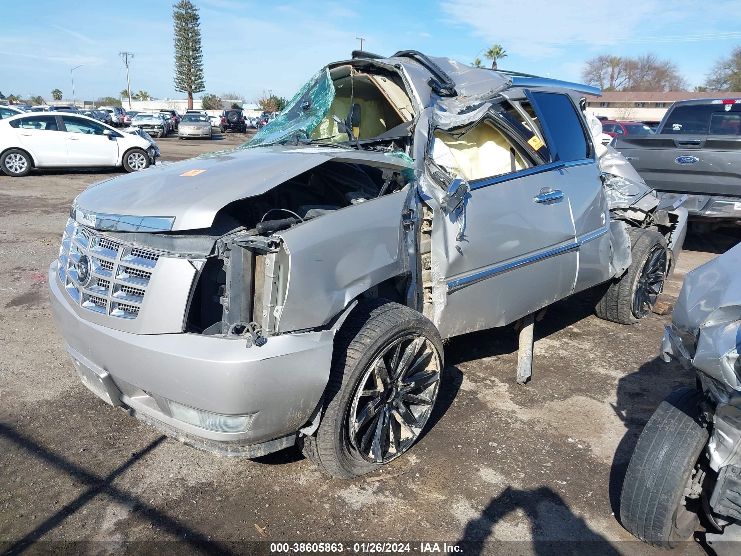 Photo 1 VIN: 1GYFK63857R250147 - CADILLAC ESCALADE 