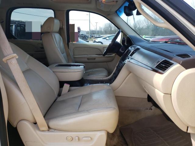 Photo 4 VIN: 1GYFK63858R184717 - CADILLAC ESCALADE L 