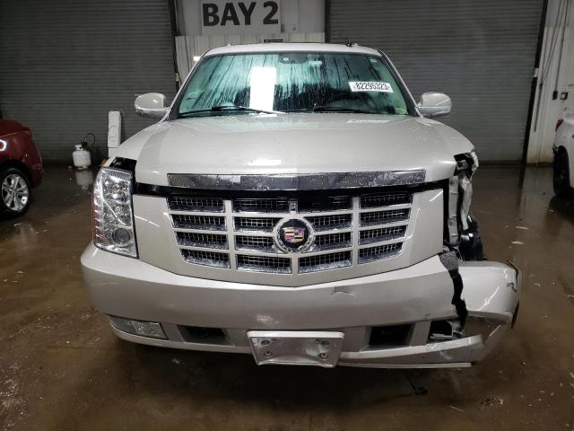 Photo 4 VIN: 1GYFK63867R361144 - CADILLAC ESCALADE 