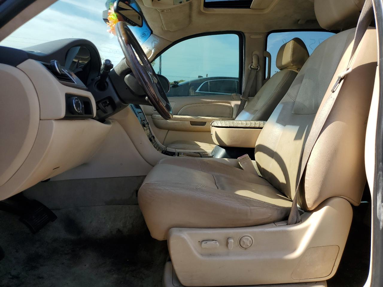 Photo 6 VIN: 1GYFK63877R175628 - CADILLAC ESCALADE 