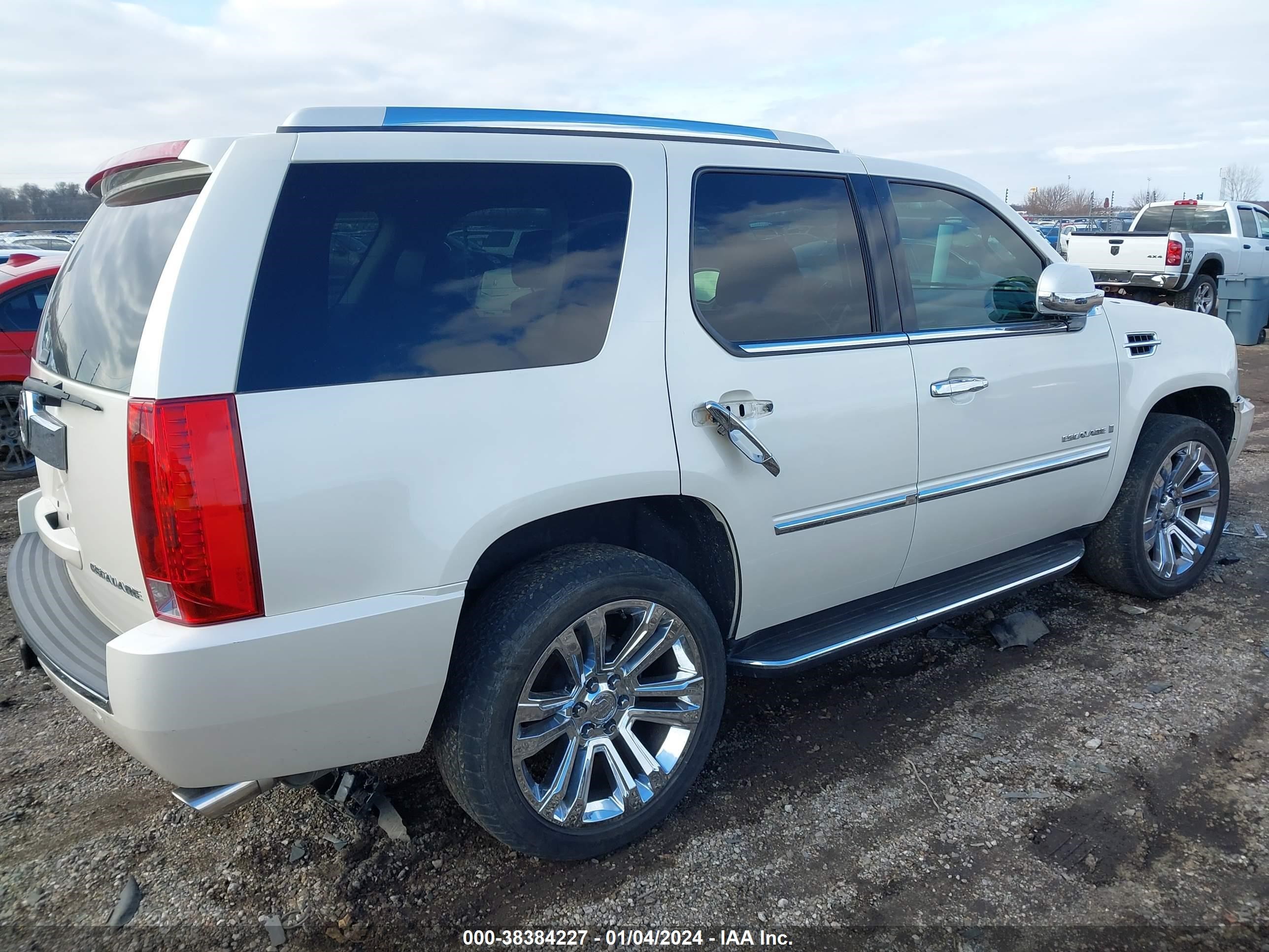 Photo 3 VIN: 1GYFK63877R403353 - CADILLAC ESCALADE 