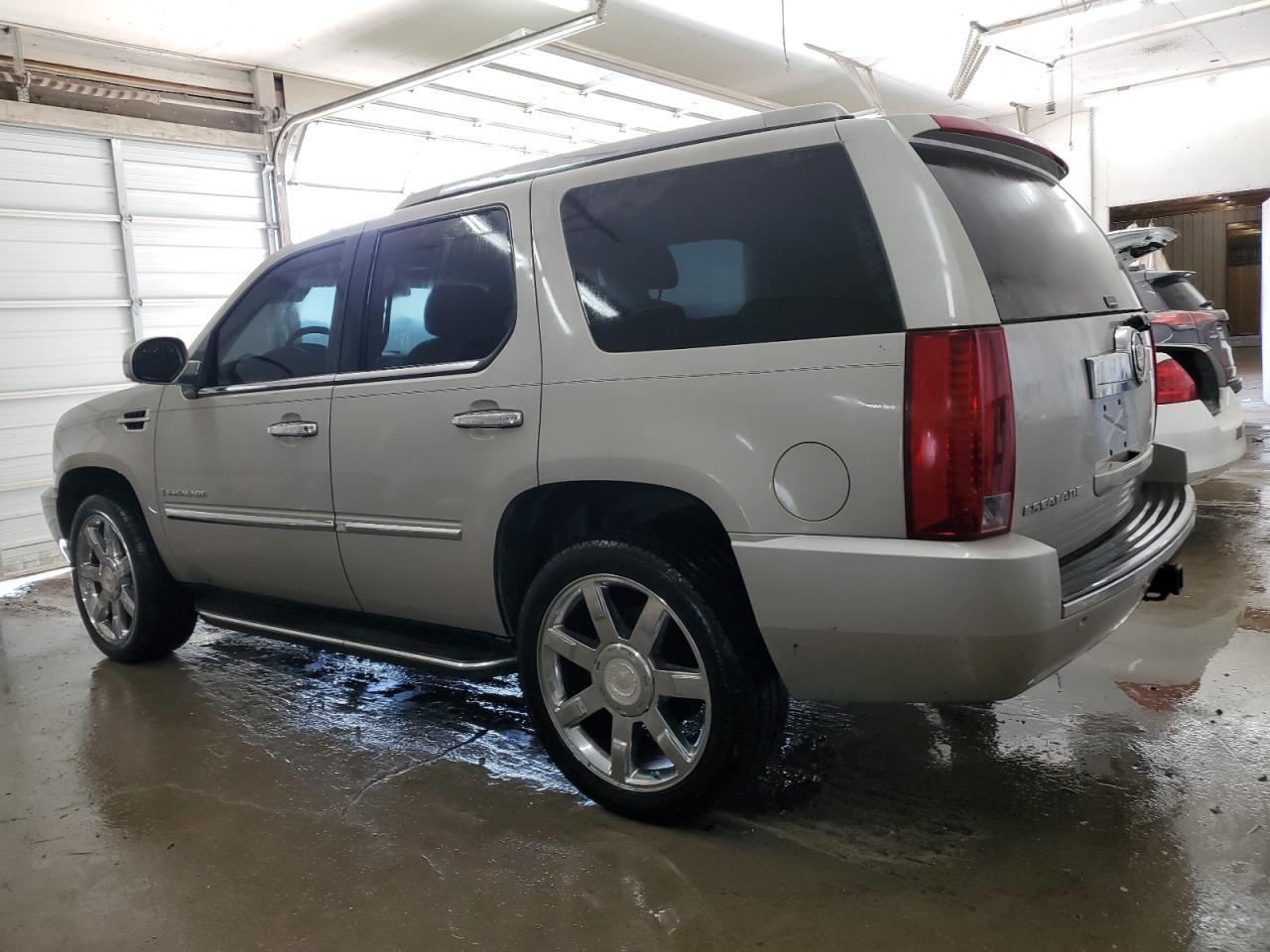 Photo 1 VIN: 1GYFK63897R157096 - CADILLAC ESCALADE 