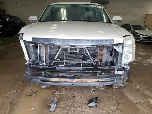 Photo 4 VIN: 1GYFK63897R158328 - CADILLAC ESCALADE 