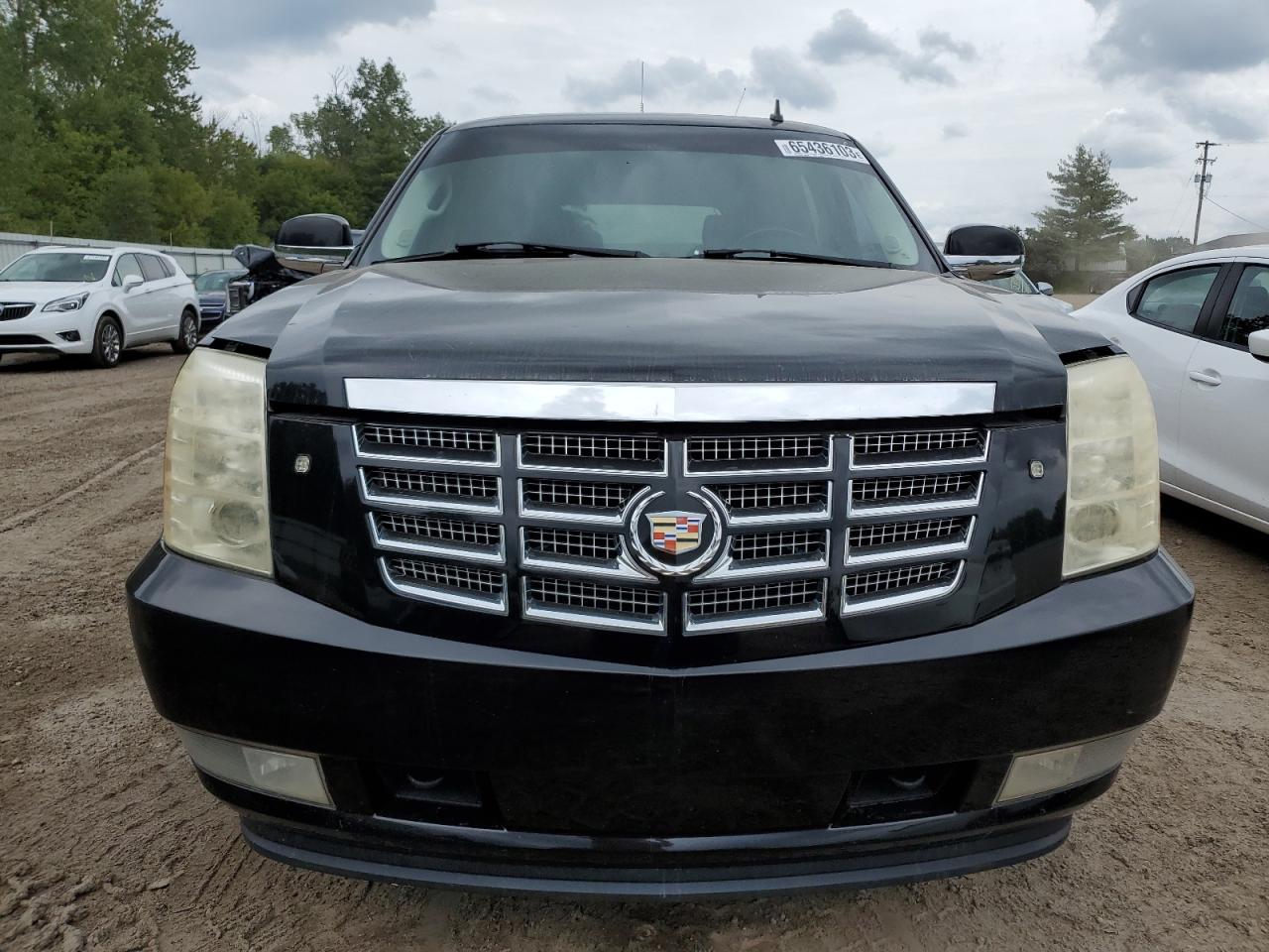 Photo 4 VIN: 1GYFK63897R361798 - CADILLAC ESCALADE 