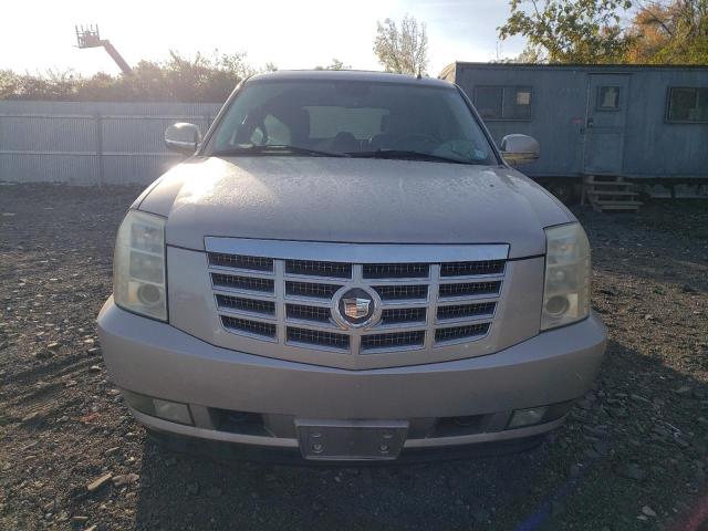 Photo 4 VIN: 1GYFK638X7R124611 - CADILLAC ESCALADE L 