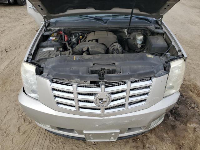 Photo 11 VIN: 1GYFK638X8R105848 - CADILLAC ESCALADE L 