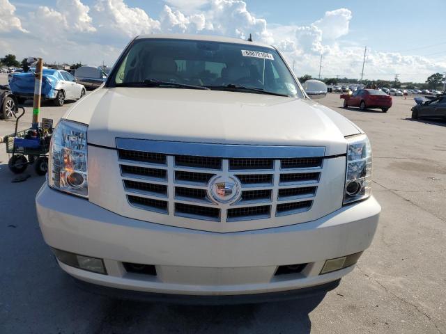 Photo 4 VIN: 1GYFK638X8R278236 - CADILLAC ESCALADE 