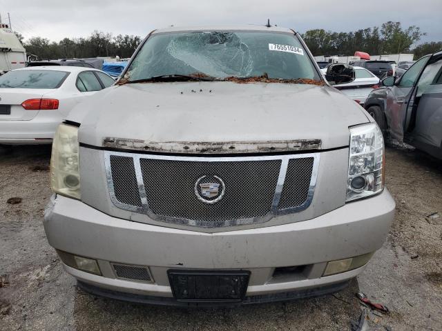 Photo 4 VIN: 1GYFK66808R147117 - CADILLAC ESCALADE E 