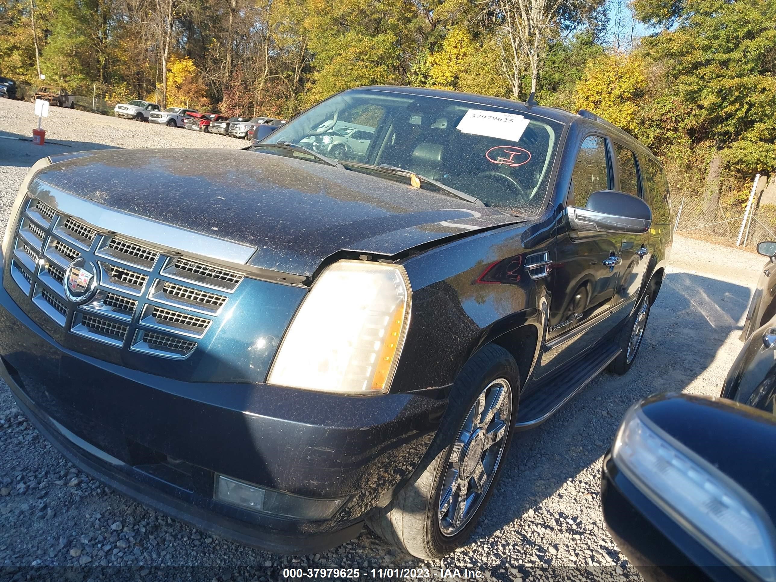 Photo 2 VIN: 1GYFK66817R376369 - CADILLAC ESCALADE 