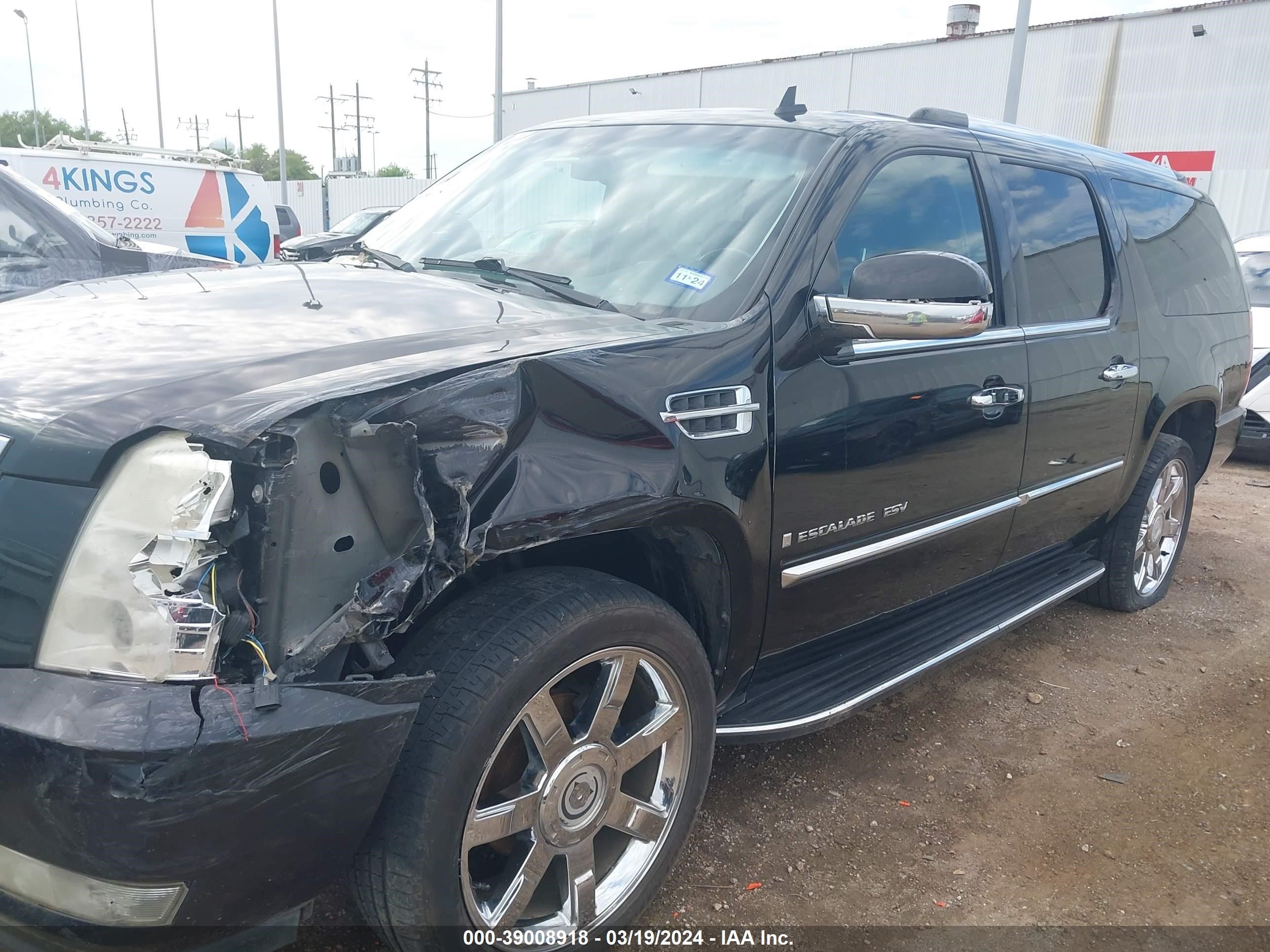 Photo 5 VIN: 1GYFK66818R188601 - CADILLAC ESCALADE 