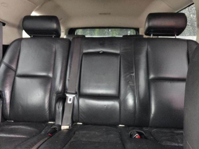 Photo 9 VIN: 1GYFK66818R215263 - CADILLAC ESCALADE E 