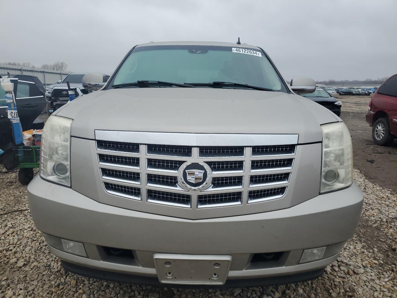 Photo 4 VIN: 1GYFK66837R300300 - CADILLAC ESCALADE 