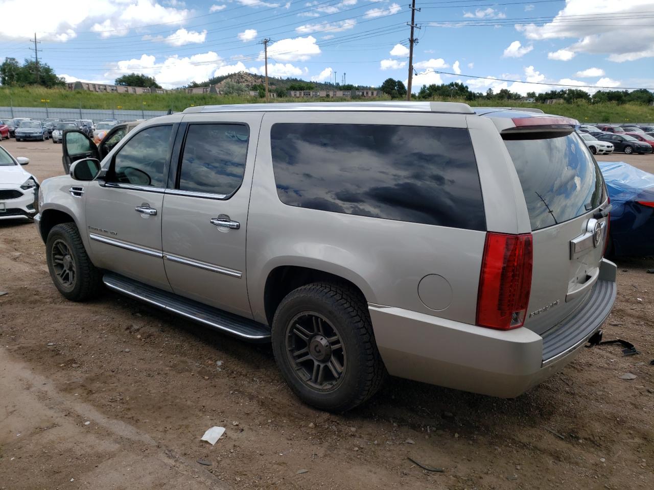 Photo 1 VIN: 1GYFK66837R301074 - CADILLAC ESCALADE 