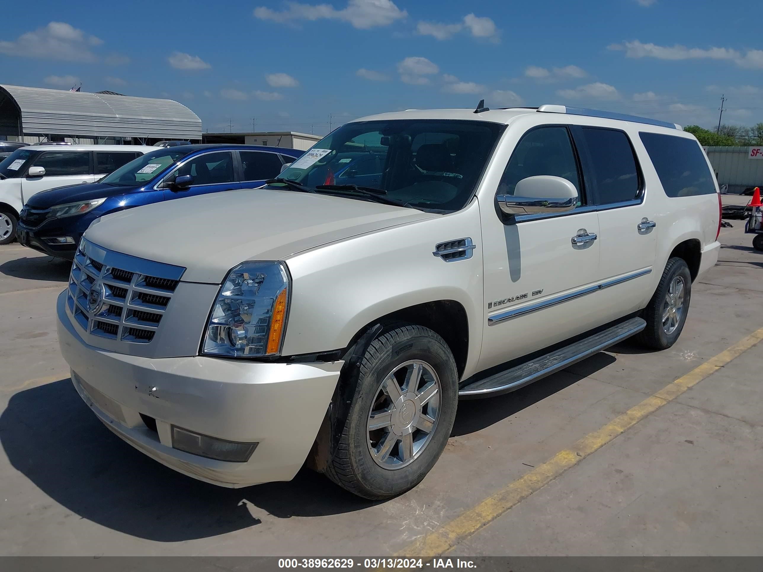 Photo 1 VIN: 1GYFK66848R261301 - CADILLAC ESCALADE 