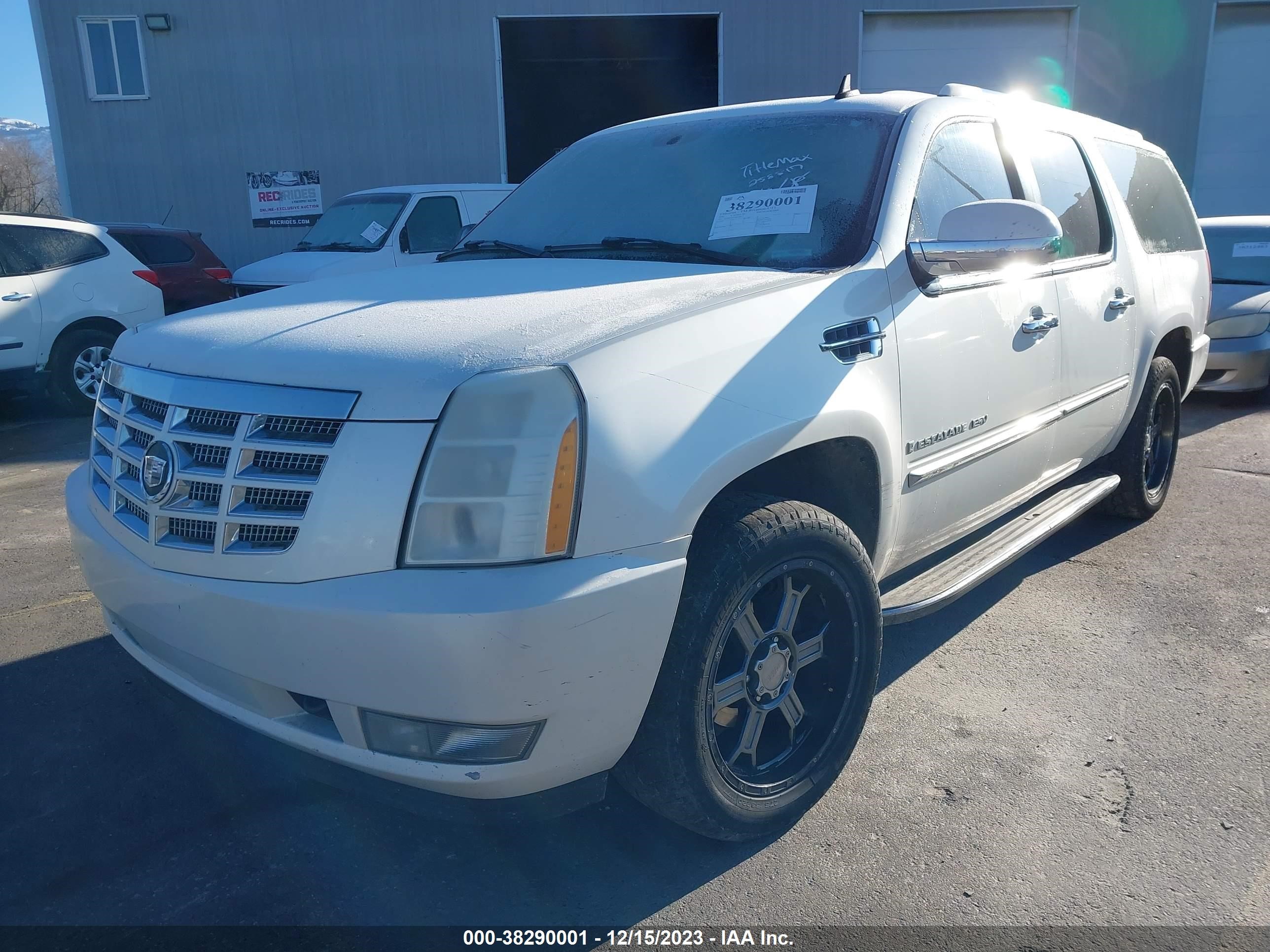 Photo 1 VIN: 1GYFK66867R258317 - CADILLAC ESCALADE 