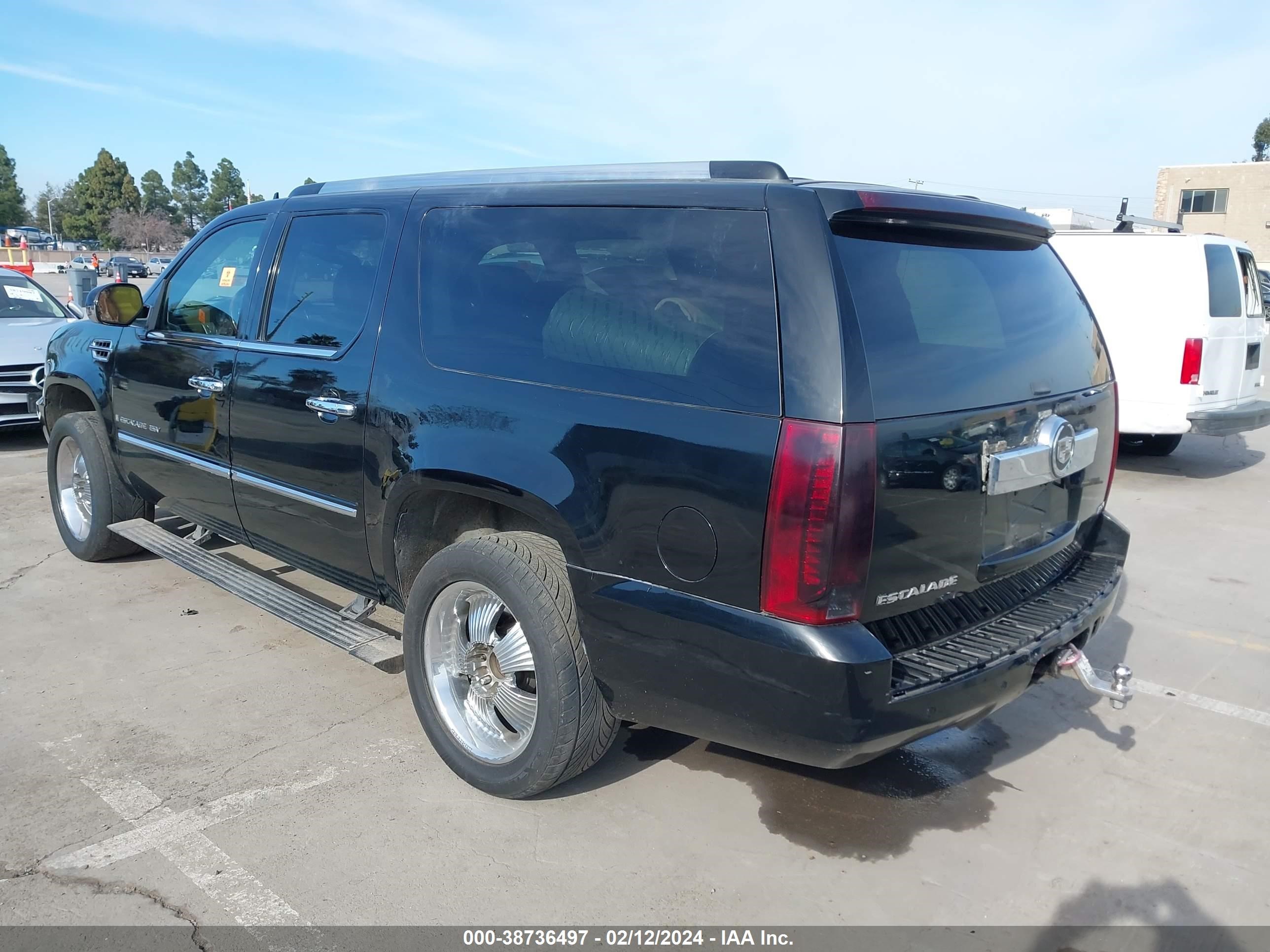 Photo 2 VIN: 1GYFK66867R321593 - CADILLAC ESCALADE 