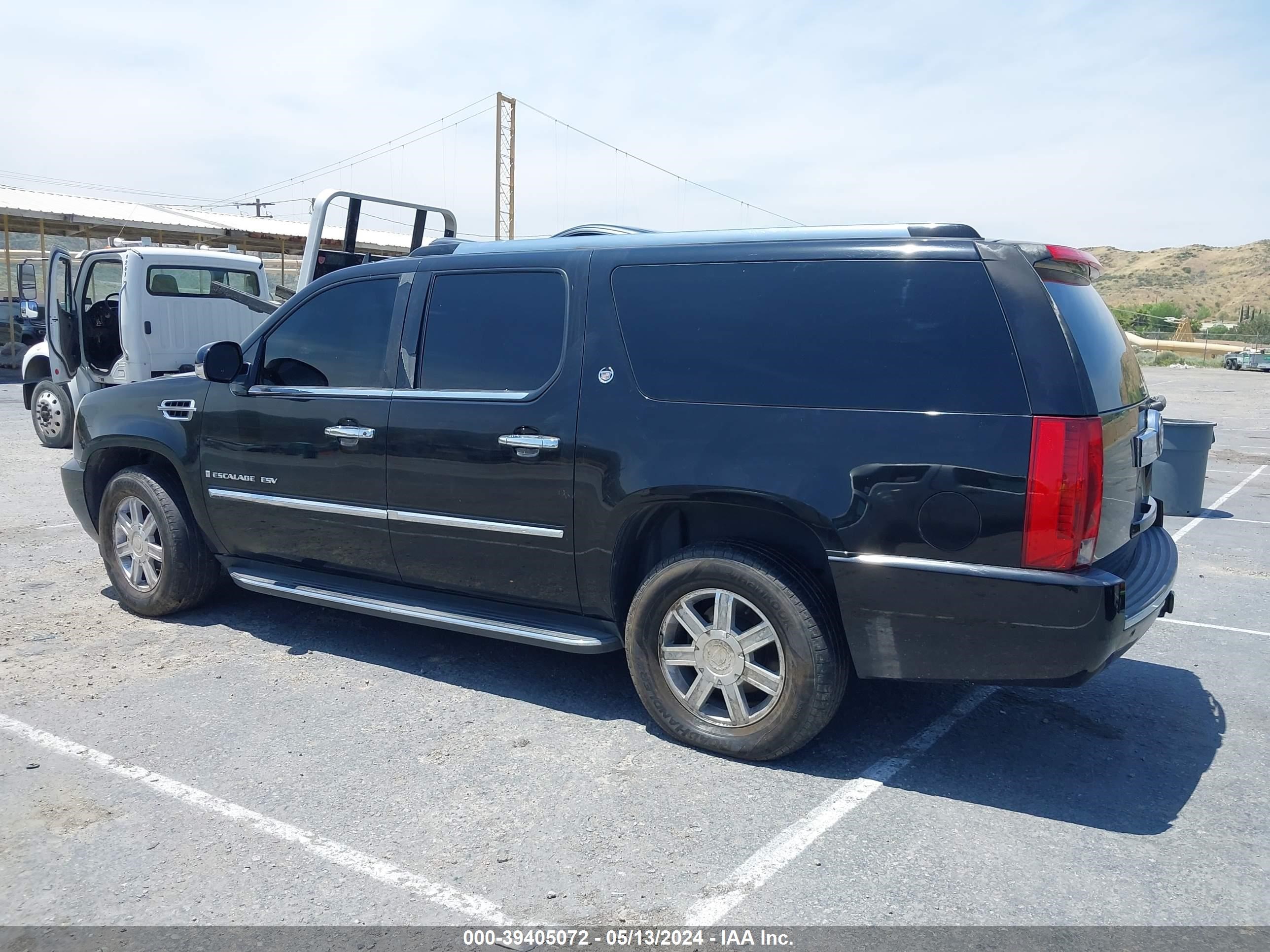 Photo 13 VIN: 1GYFK66868R215436 - CADILLAC ESCALADE 