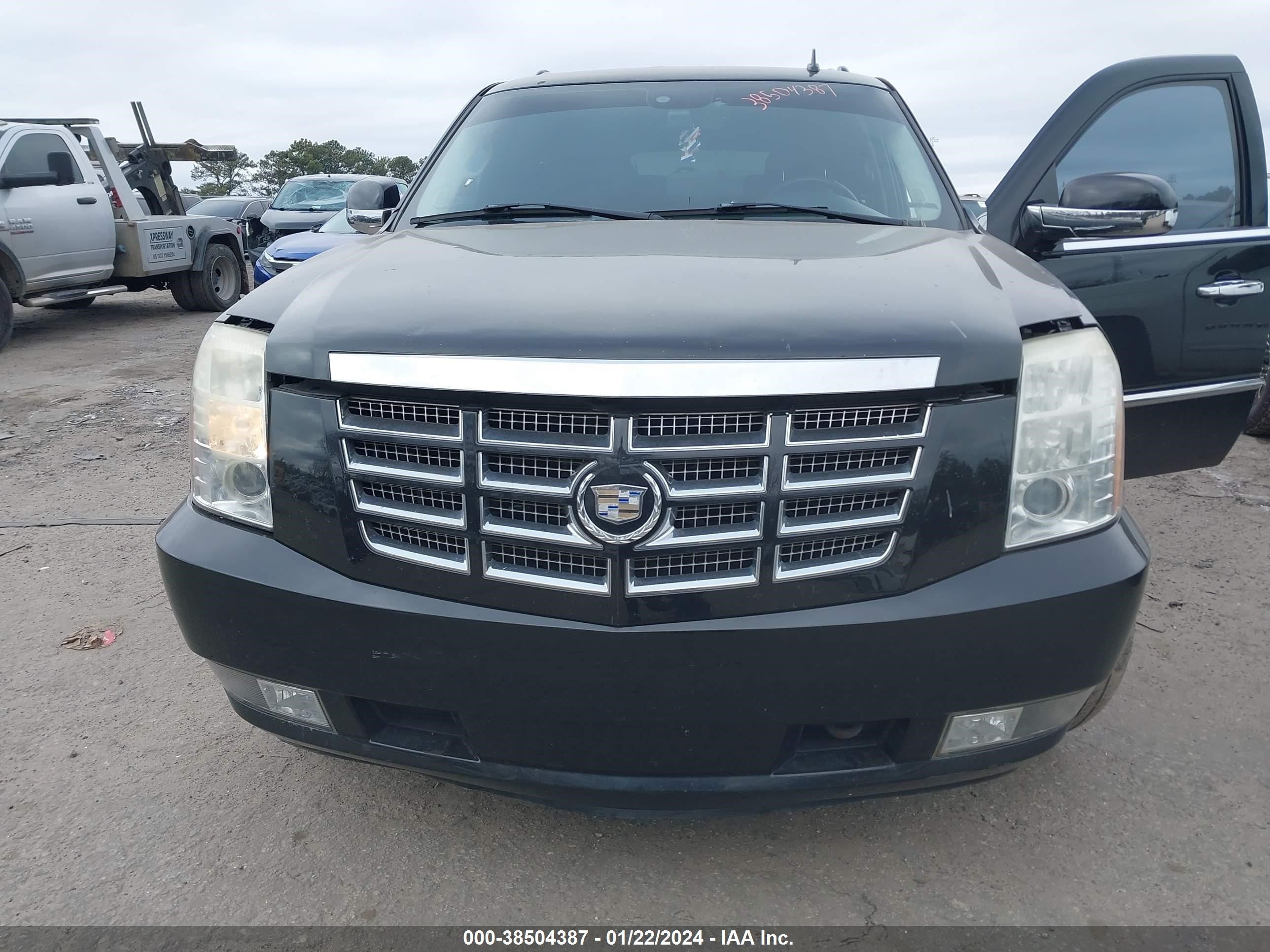 Photo 5 VIN: 1GYFK66887R173009 - CADILLAC ESCALADE 