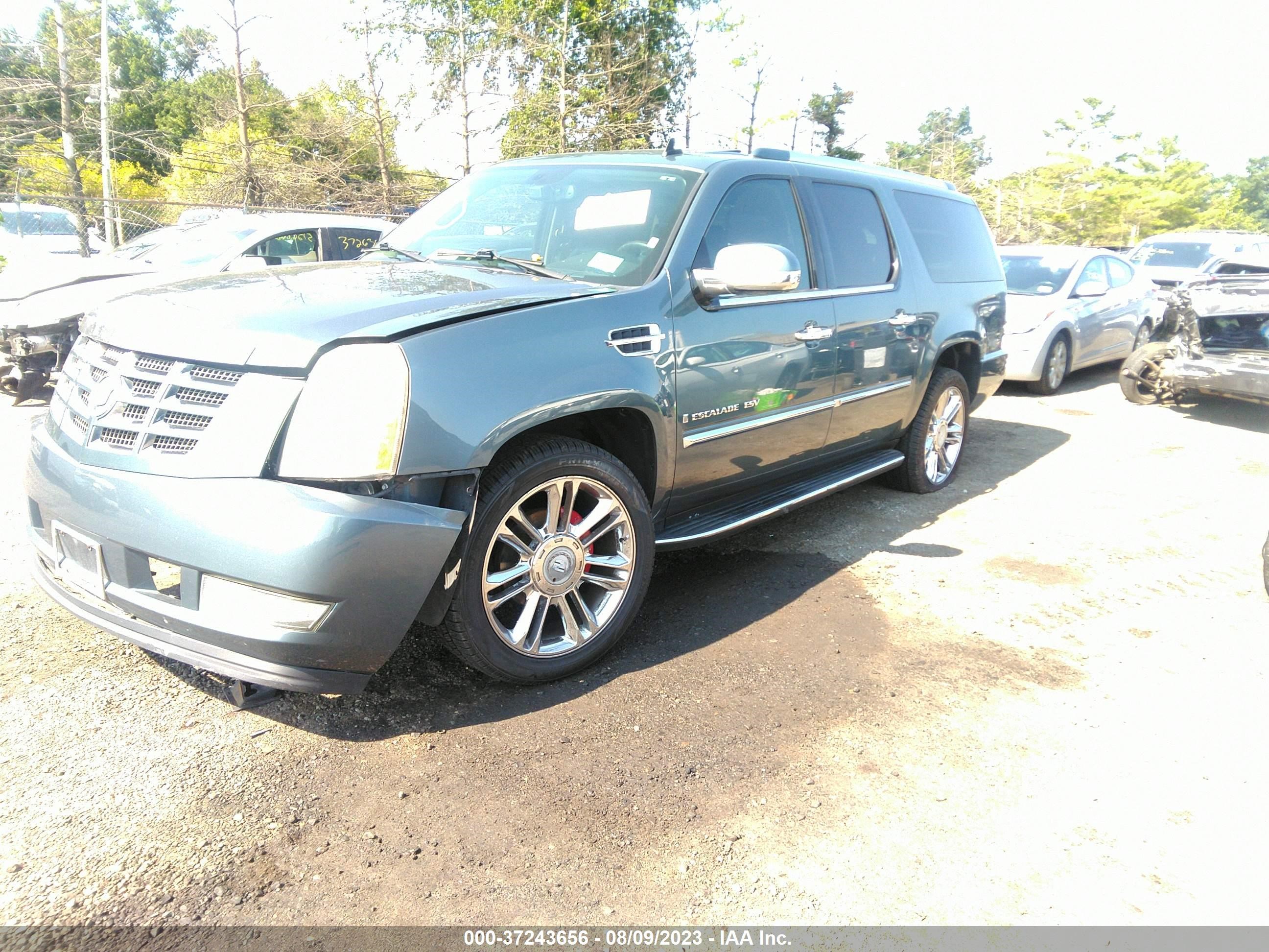 Photo 1 VIN: 1GYFK66888R214918 - CADILLAC ESCALADE 