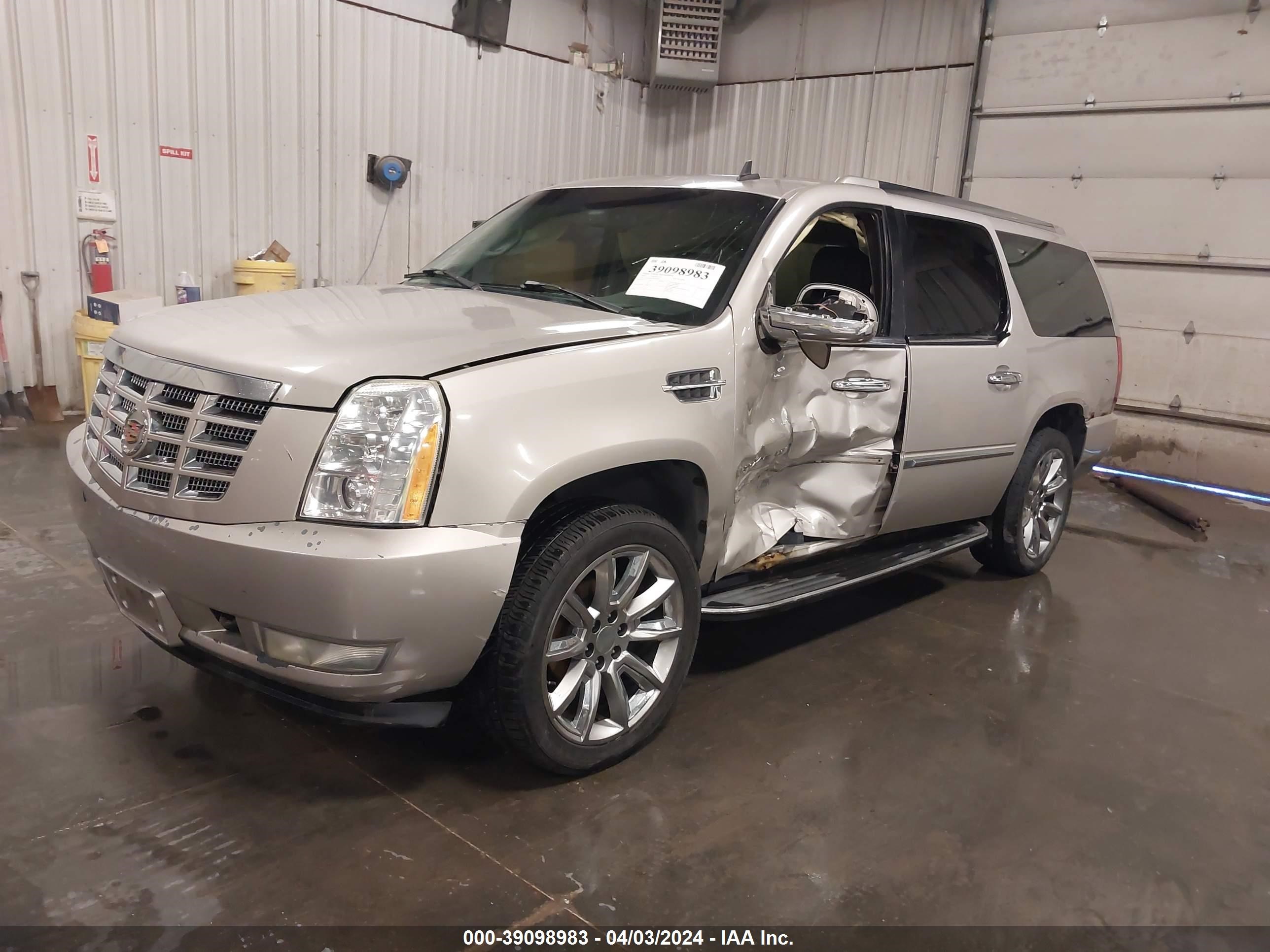 Photo 1 VIN: 1GYFK66897R243830 - CADILLAC ESCALADE 