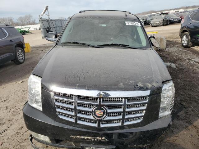 Photo 4 VIN: 1GYFK668X8R221188 - CADILLAC ESCALADE 