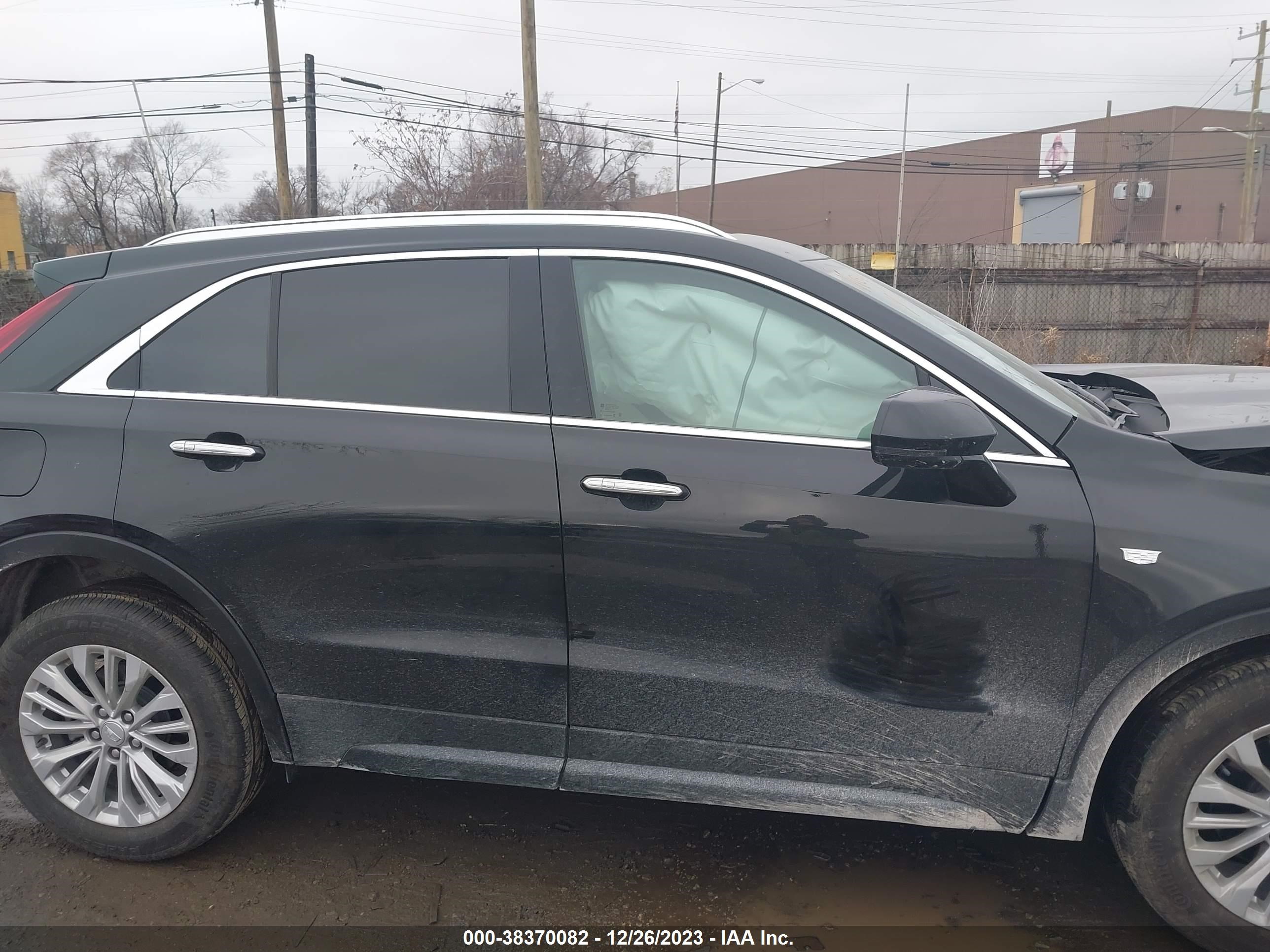 Photo 12 VIN: 1GYFZBR49RF121101 - CADILLAC XT4 