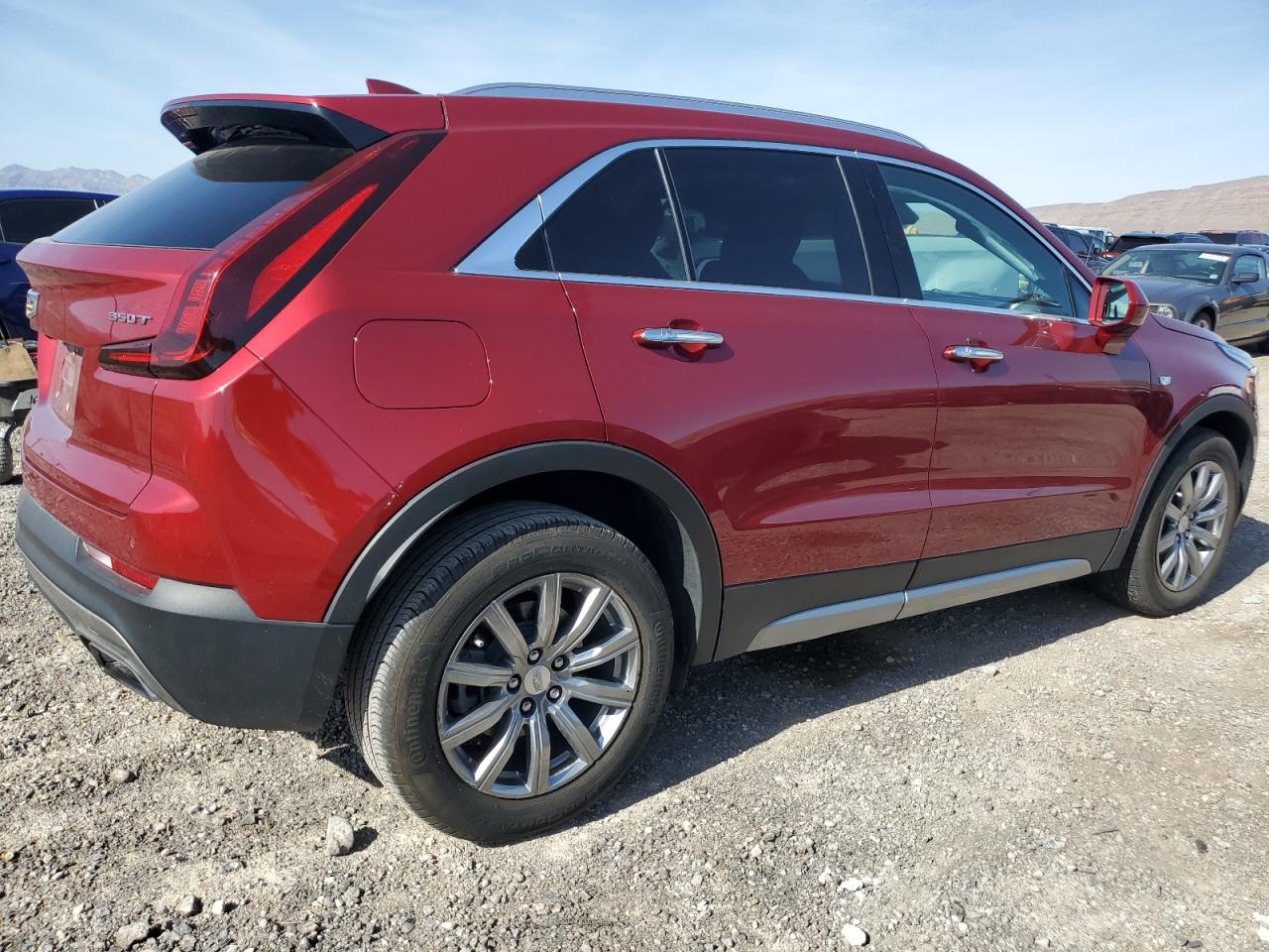 Photo 2 VIN: 1GYFZCR40LF119041 - CADILLAC XT4 