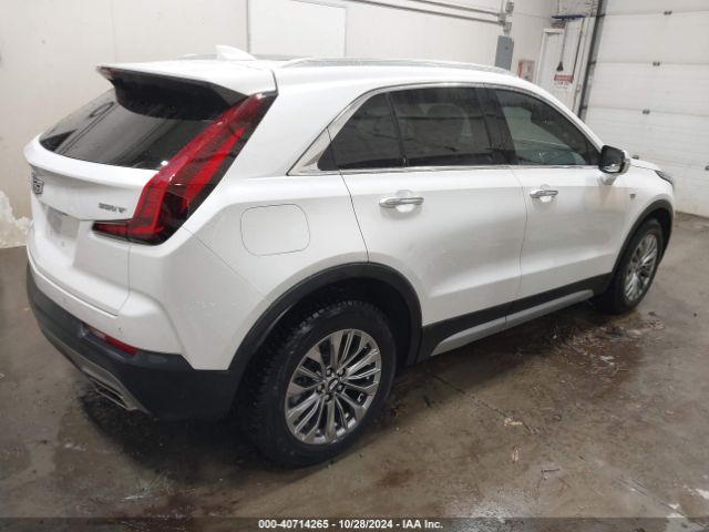 Photo 3 VIN: 1GYFZCR40NF142709 - CADILLAC XT4 