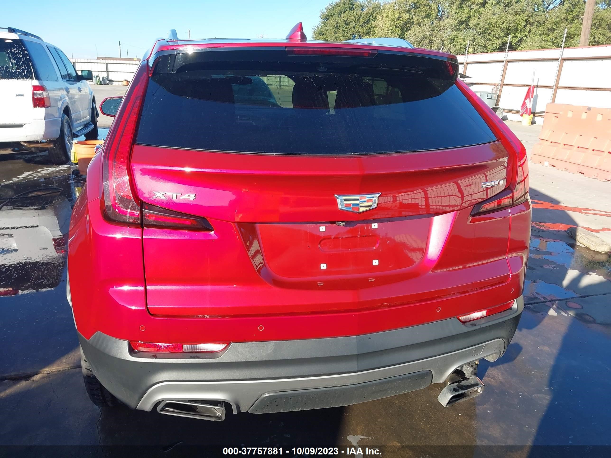 Photo 16 VIN: 1GYFZCR41KF195429 - CADILLAC XT4 