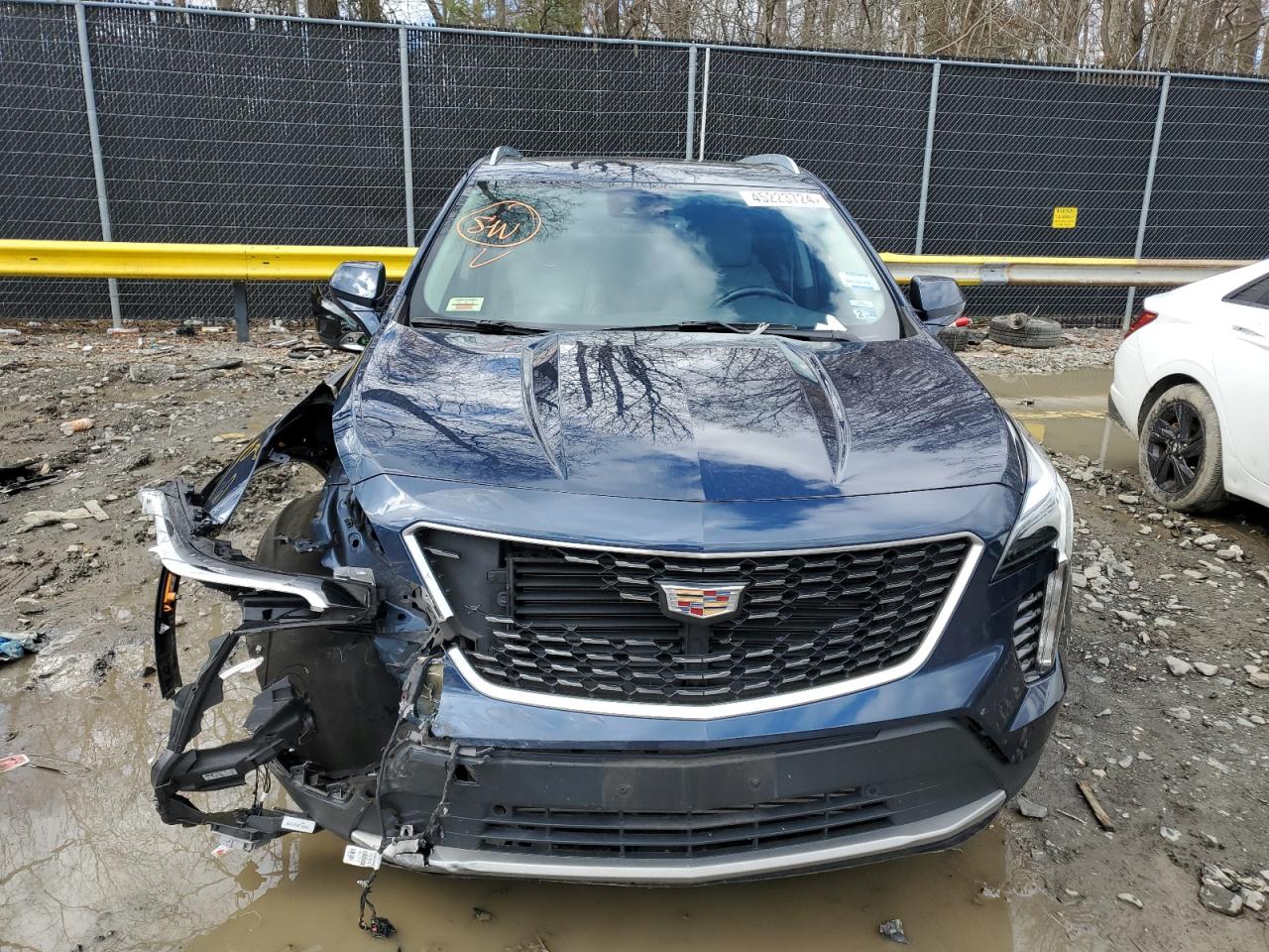 Photo 4 VIN: 1GYFZCR42LF067086 - CADILLAC XT4 